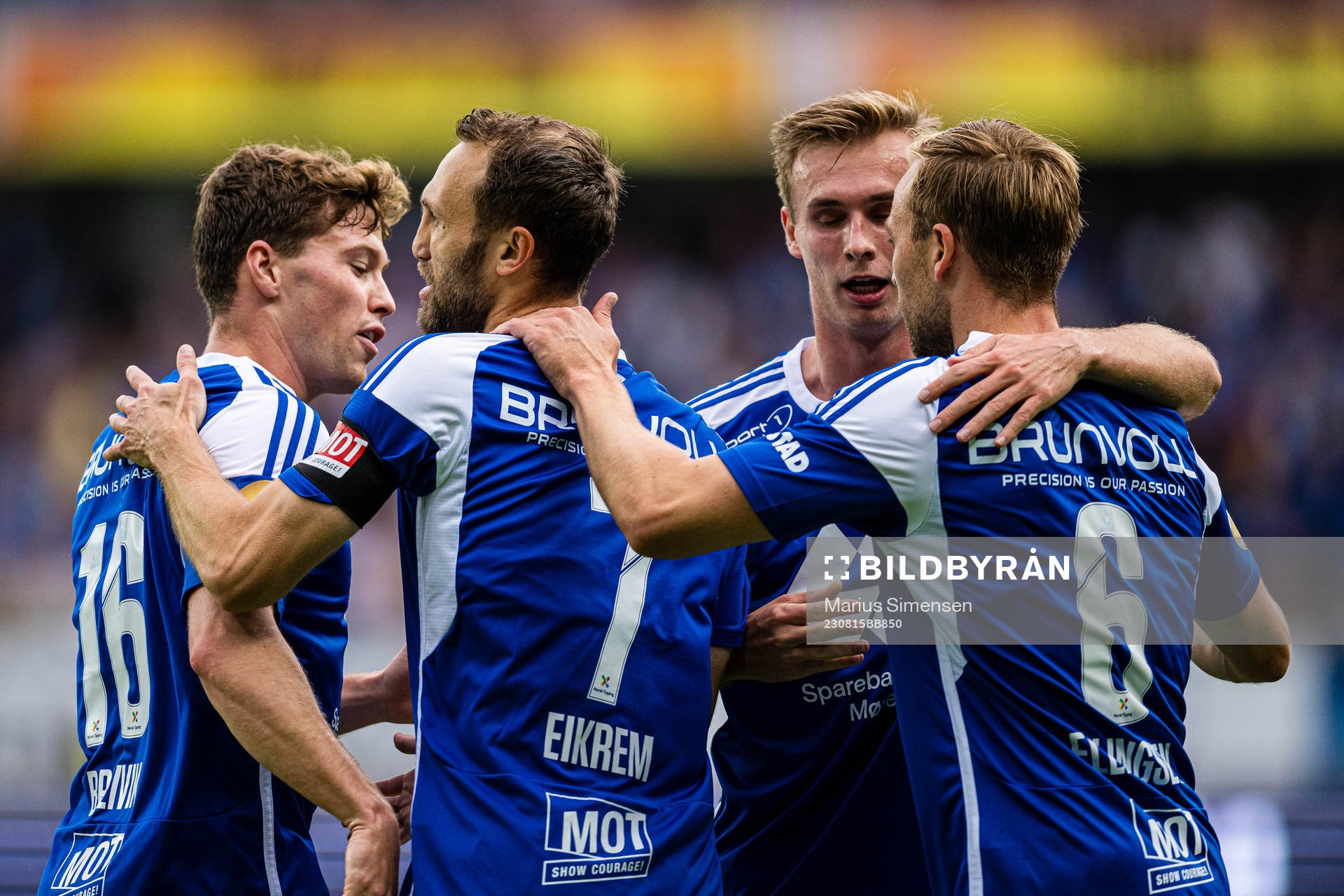 Magnus Wolff Eikrem of Molde celebrates
