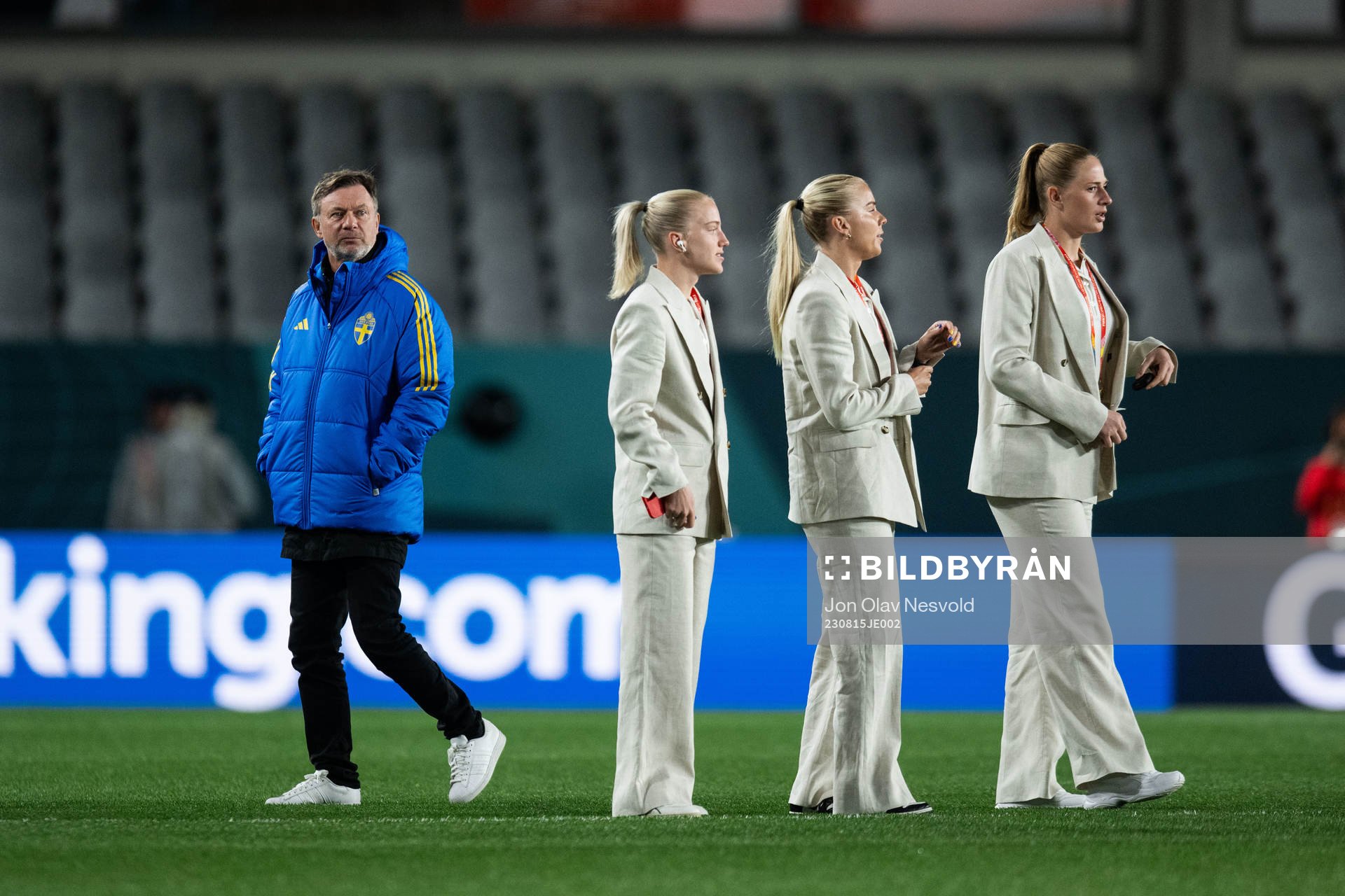 Head coach Peter Gerhardsson, Anna Sandberg, Stina