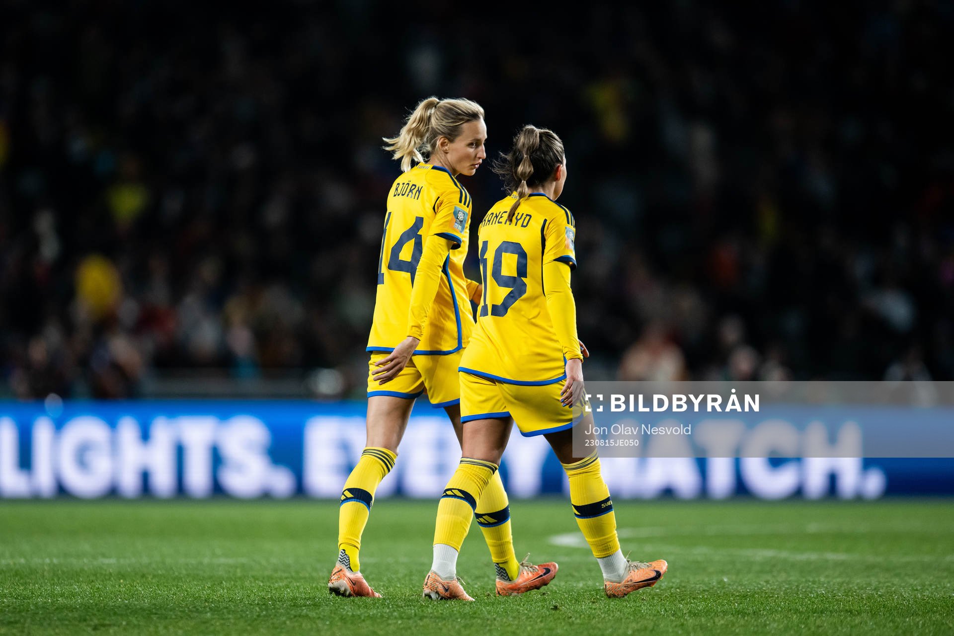 Nathalie Björn and Johanna Rytting Kaneryd of Sweden leave