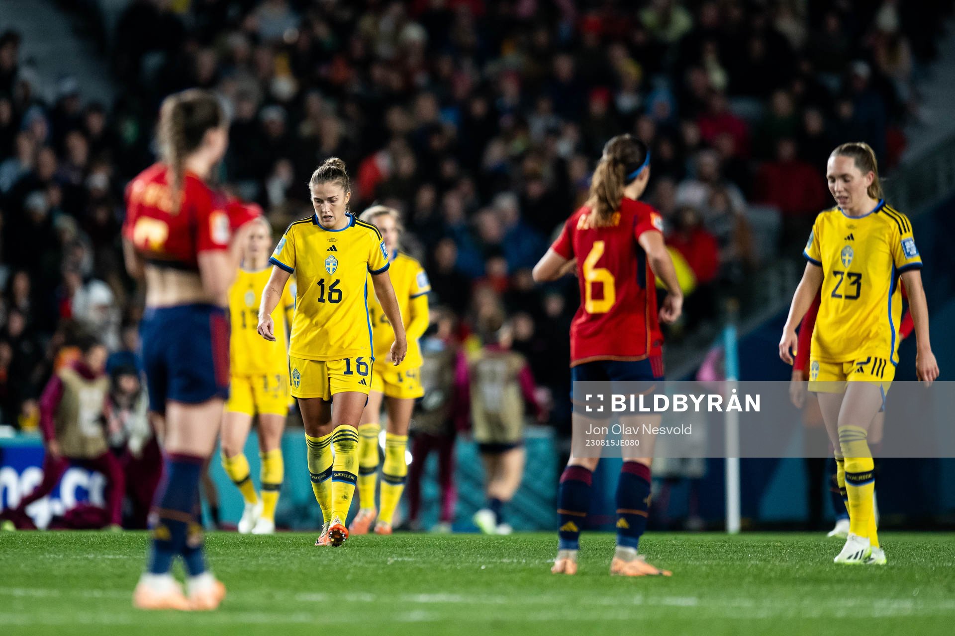 Filippa Angeldahl and Elin Rubensson of Sweden look dejected