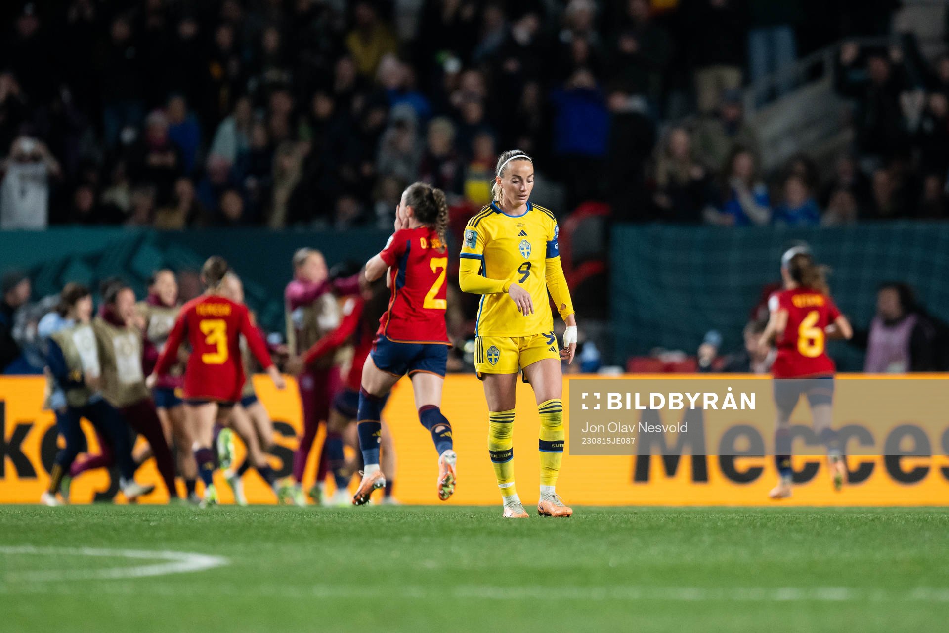 Kosovare Asllani of Sweden looks dejected