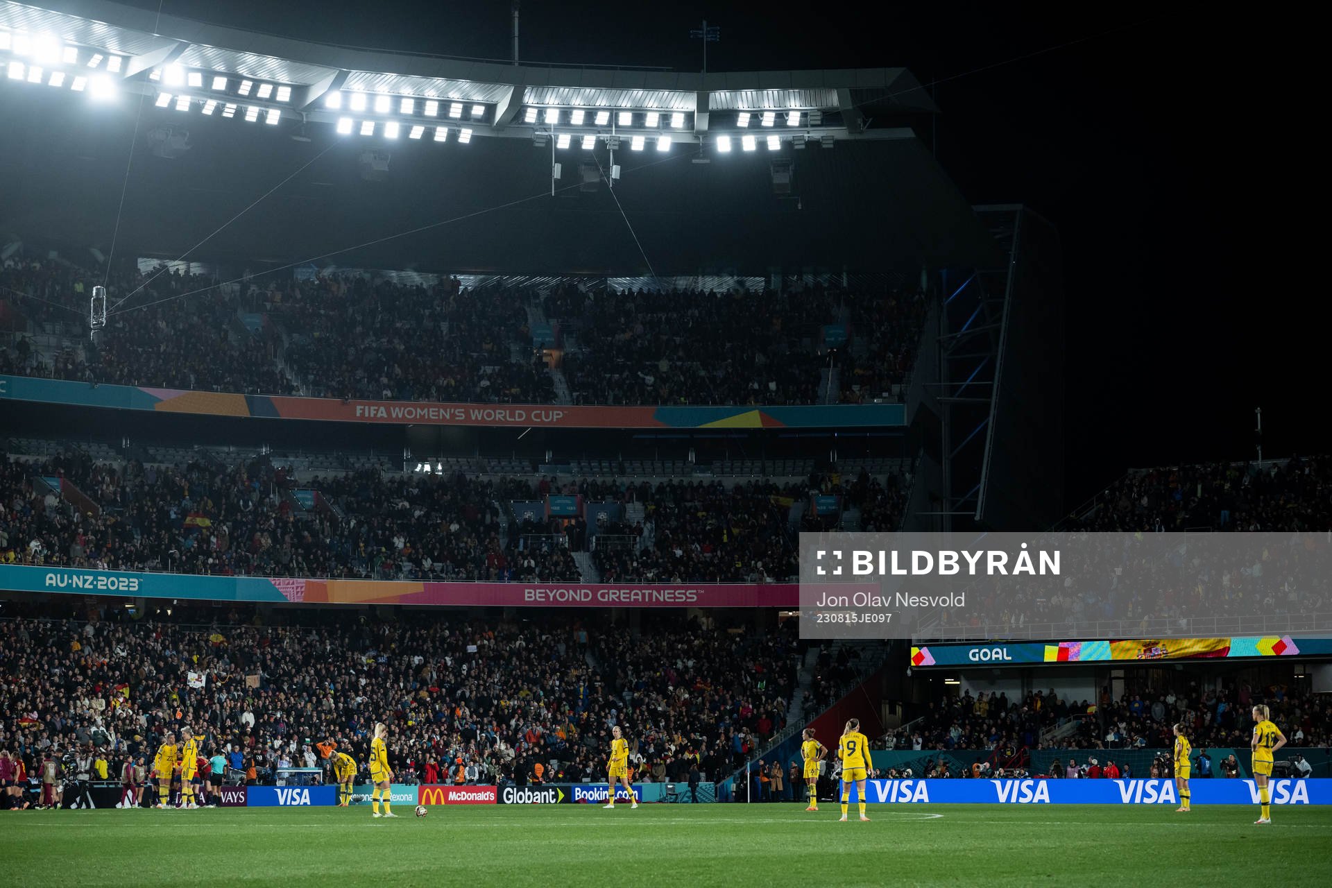 Players of Sweden look dejected