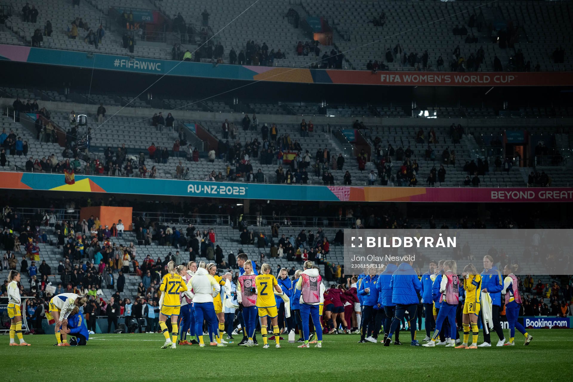 Players of Sweden look dejected