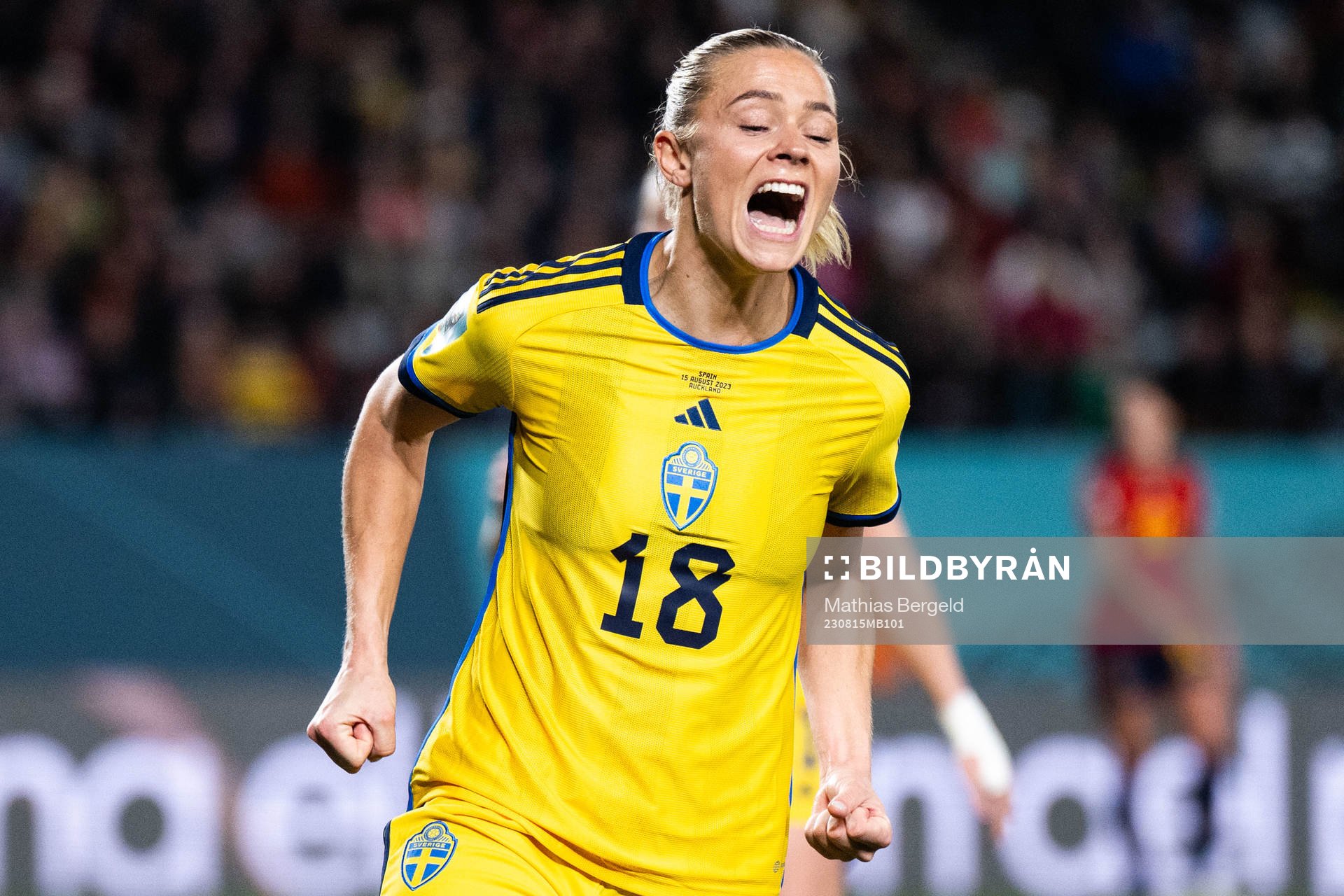 Fridolina Rolfö of Sweden reacts