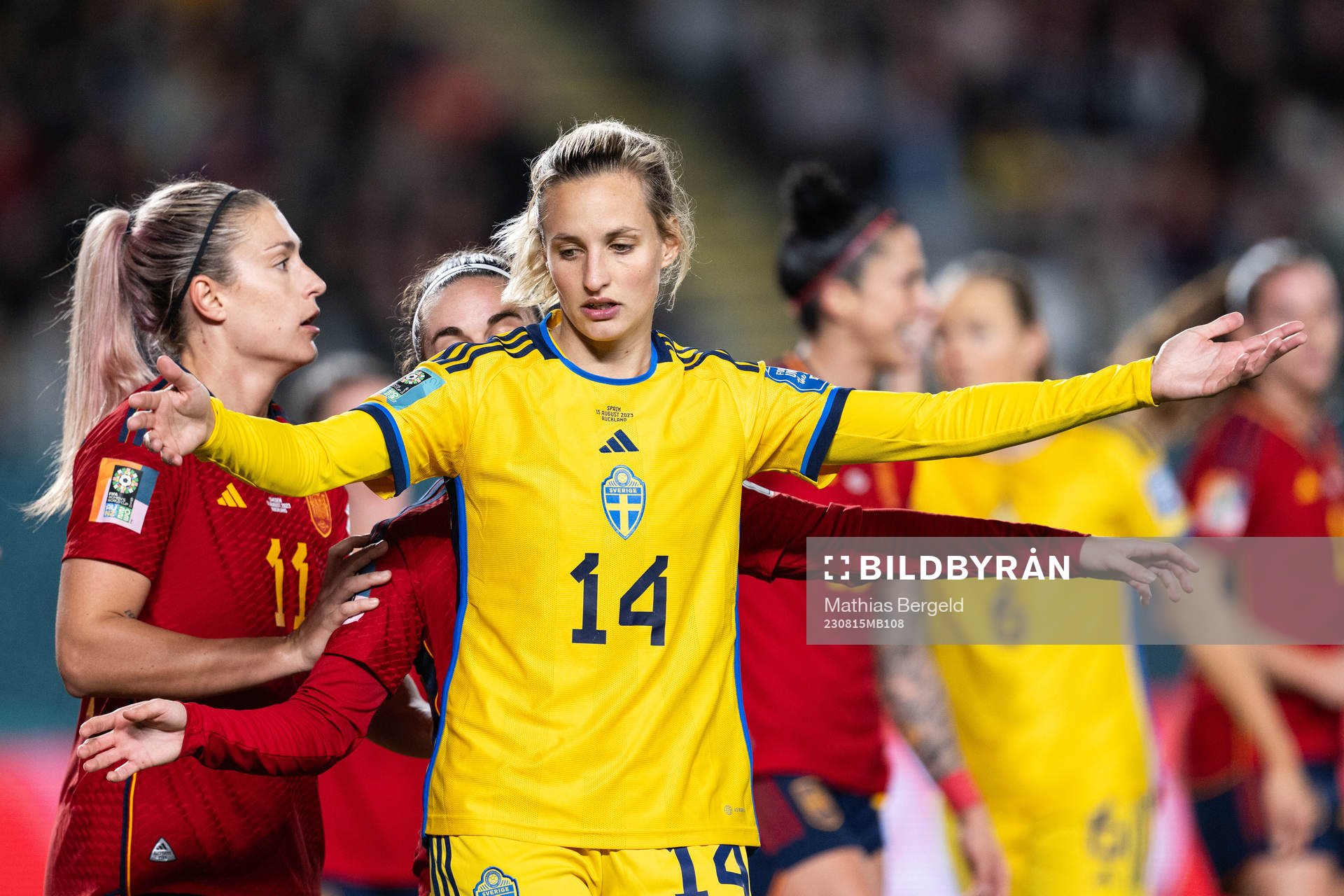 Alexia Putellas of Spain and Nathalie Björn of Sweden