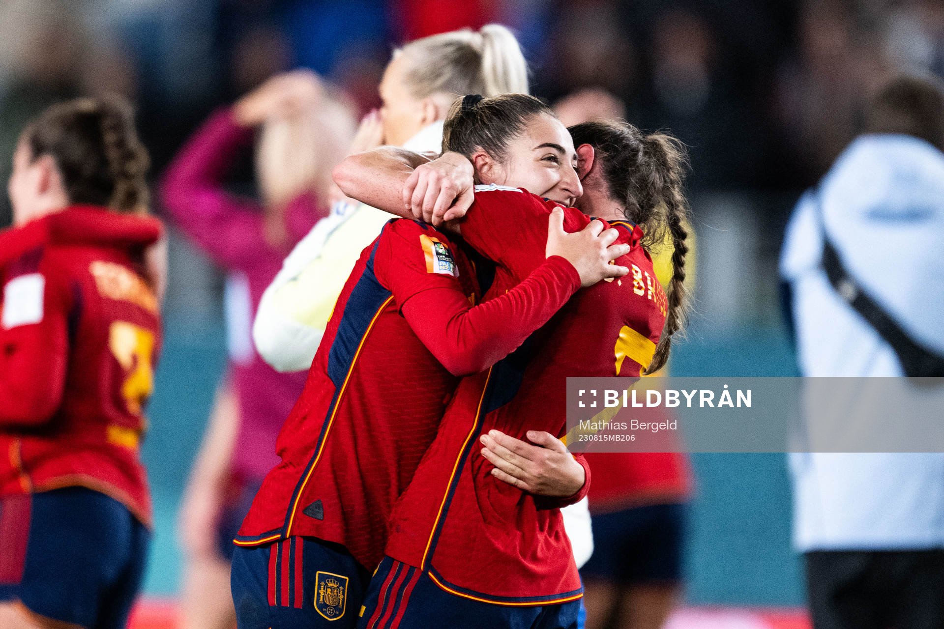 Olga Carmona and Ona Batlle of Spain celebrate
