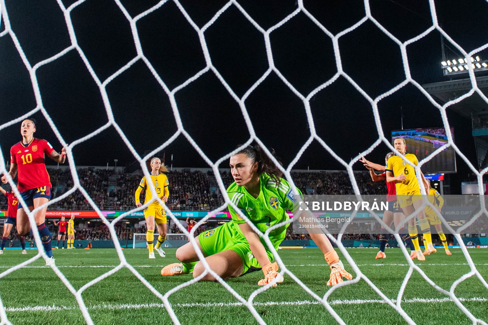 Goalkeeper Zecira Musovic of Sweden