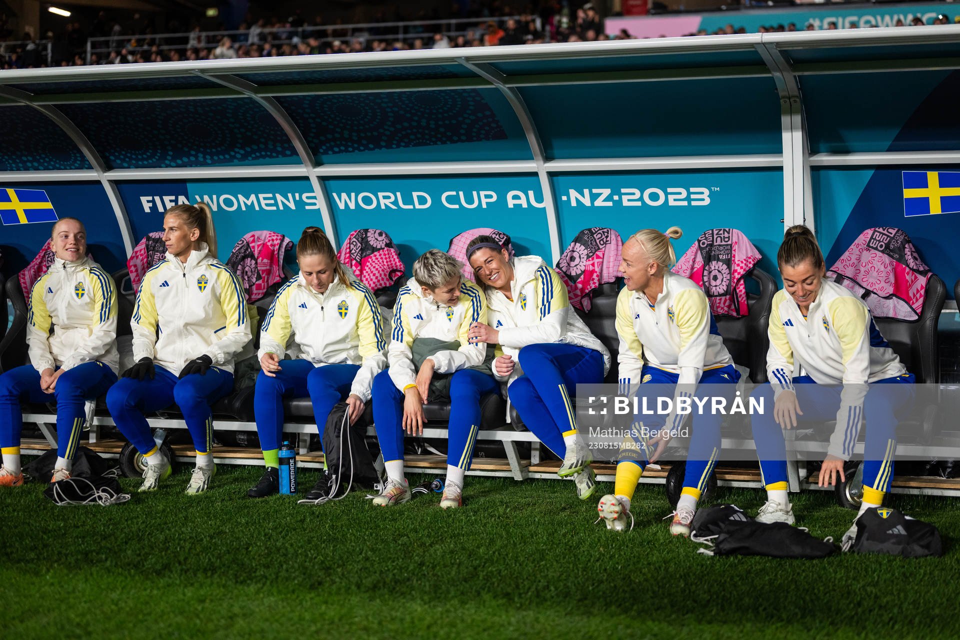 Anna Sandberg, Sofia Jakobsson, goalkeeper Tove Enblom,