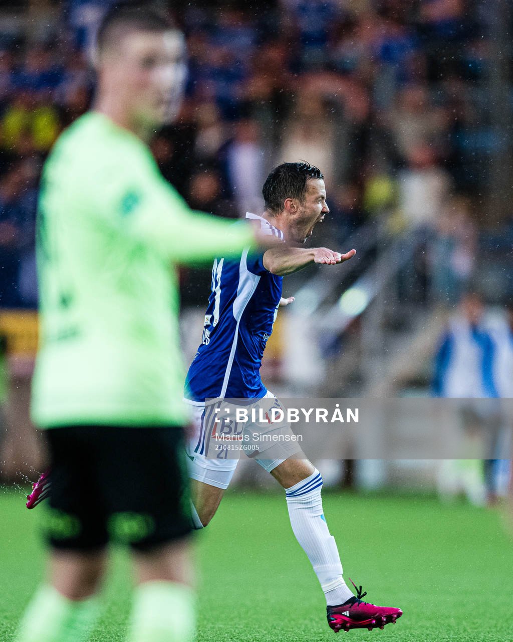 Martin Linnes of Molde celebrates