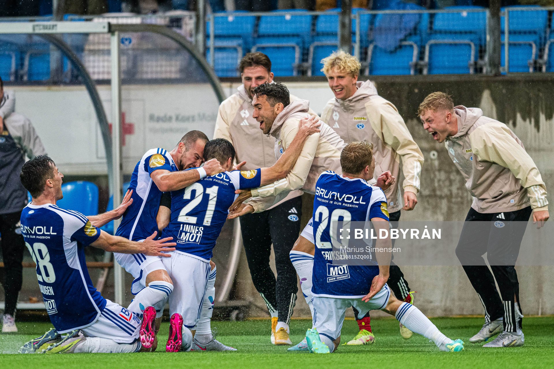 Martin Linnes of Molde celebrates