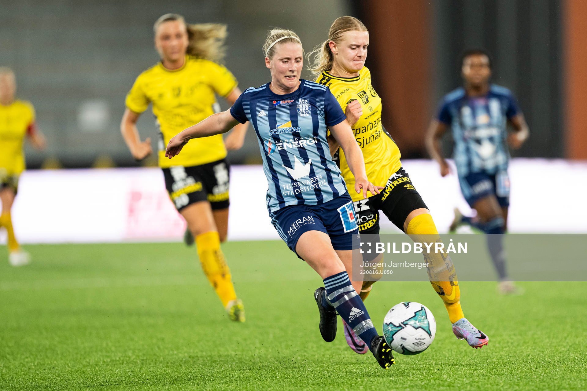 Husqvarnas Antonia Estunger och Elfsborgs Hanna Jiozon