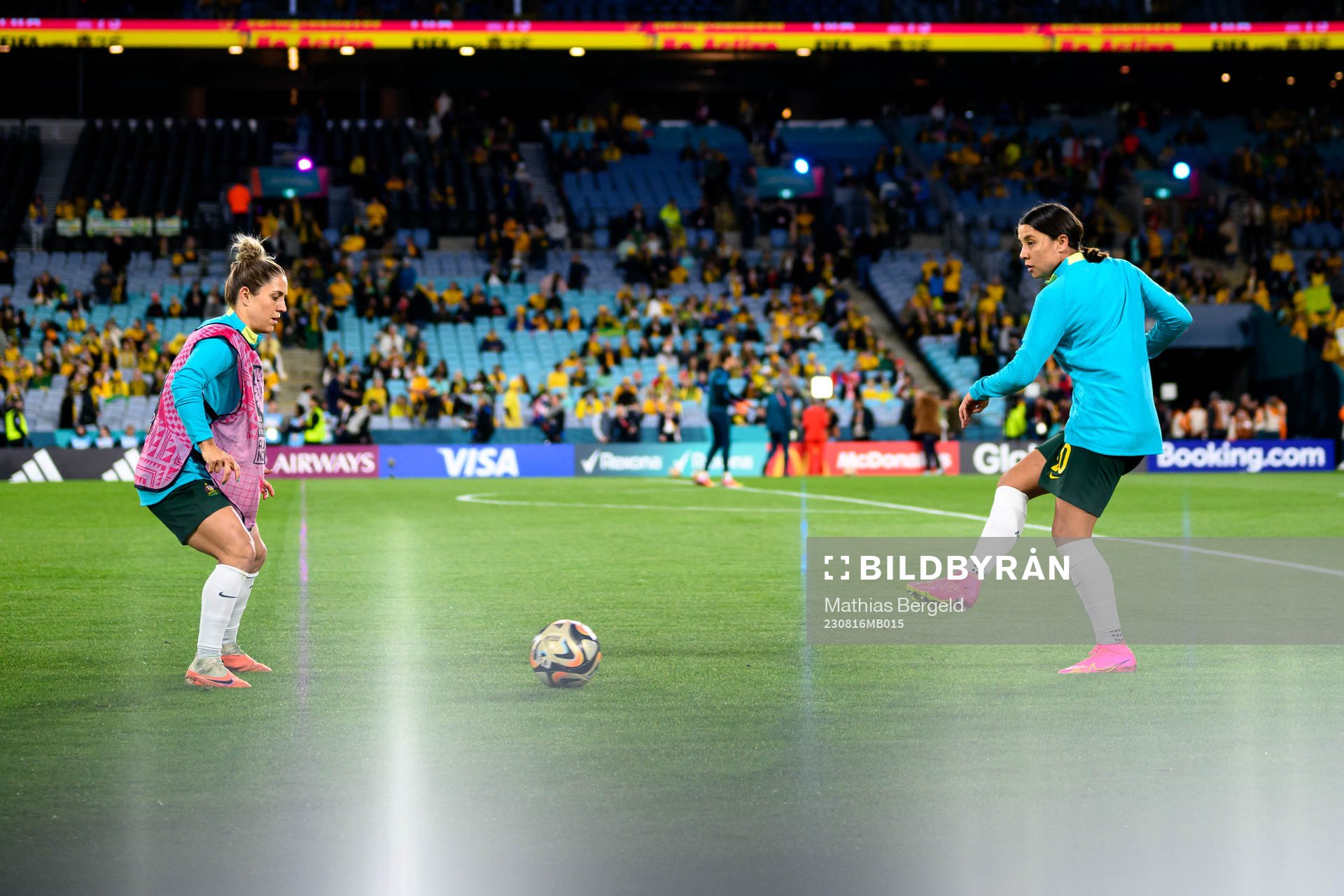 Katrina Gorry and Sam Kerr of Australia