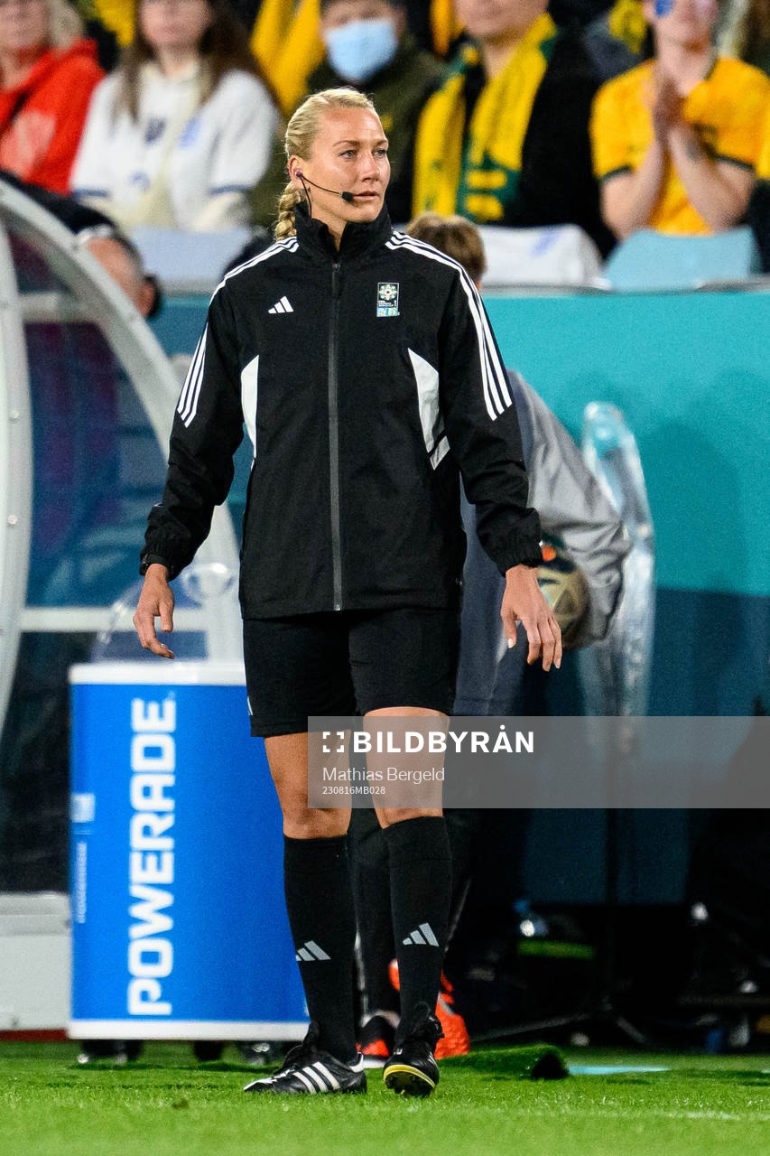Fourth official Tess Olofsson