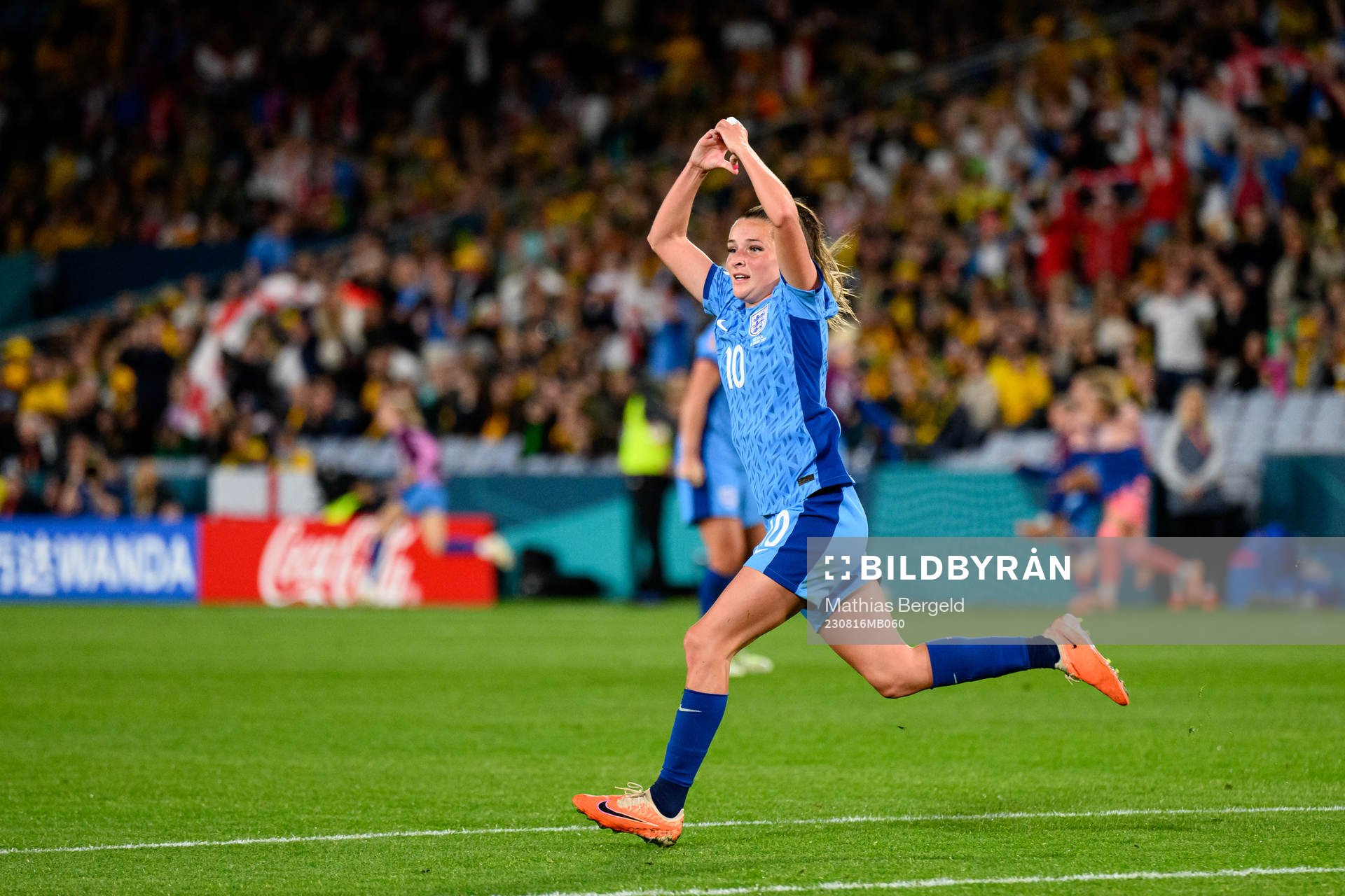 Ella Toone of England celebrates after 0-1 during the FIFA Women's World Cup semifinal between Australia and England on August 16, 2023 in Sydney.