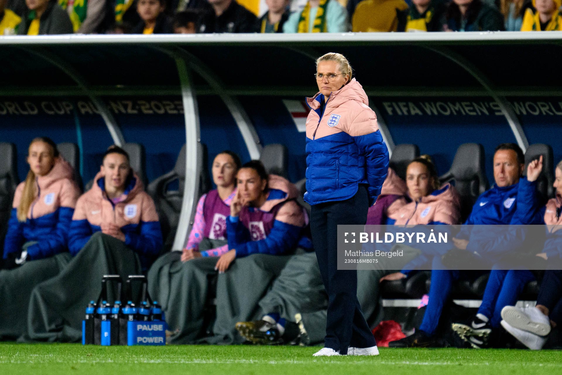 Head coach Sarina Wiegman of England