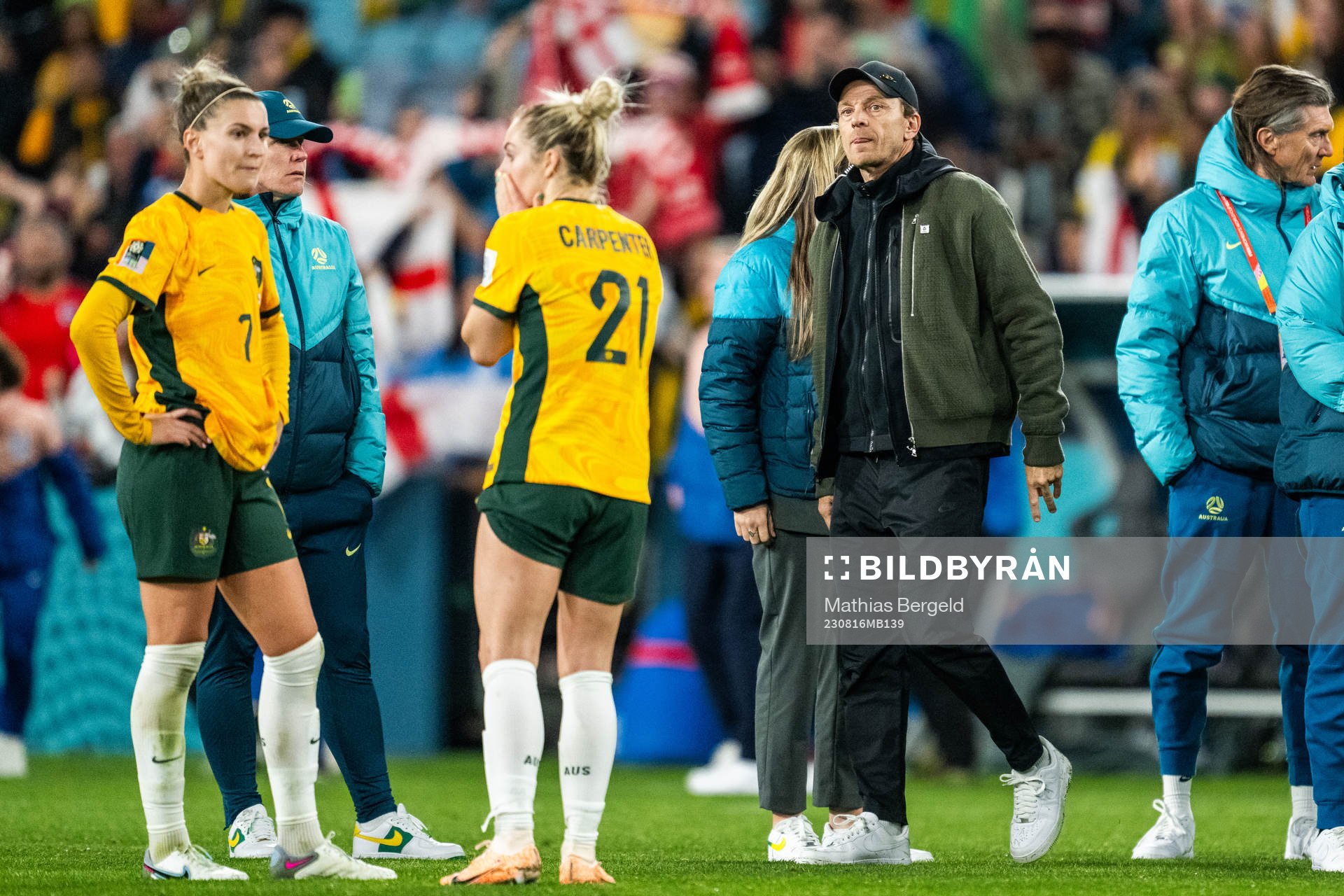 Head coach Tony Gustavsson of Australia looks dejected