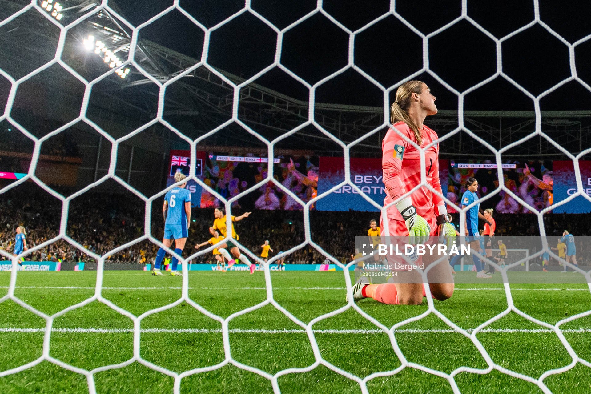 Goalkeeper Mary Earps of England looks dejected