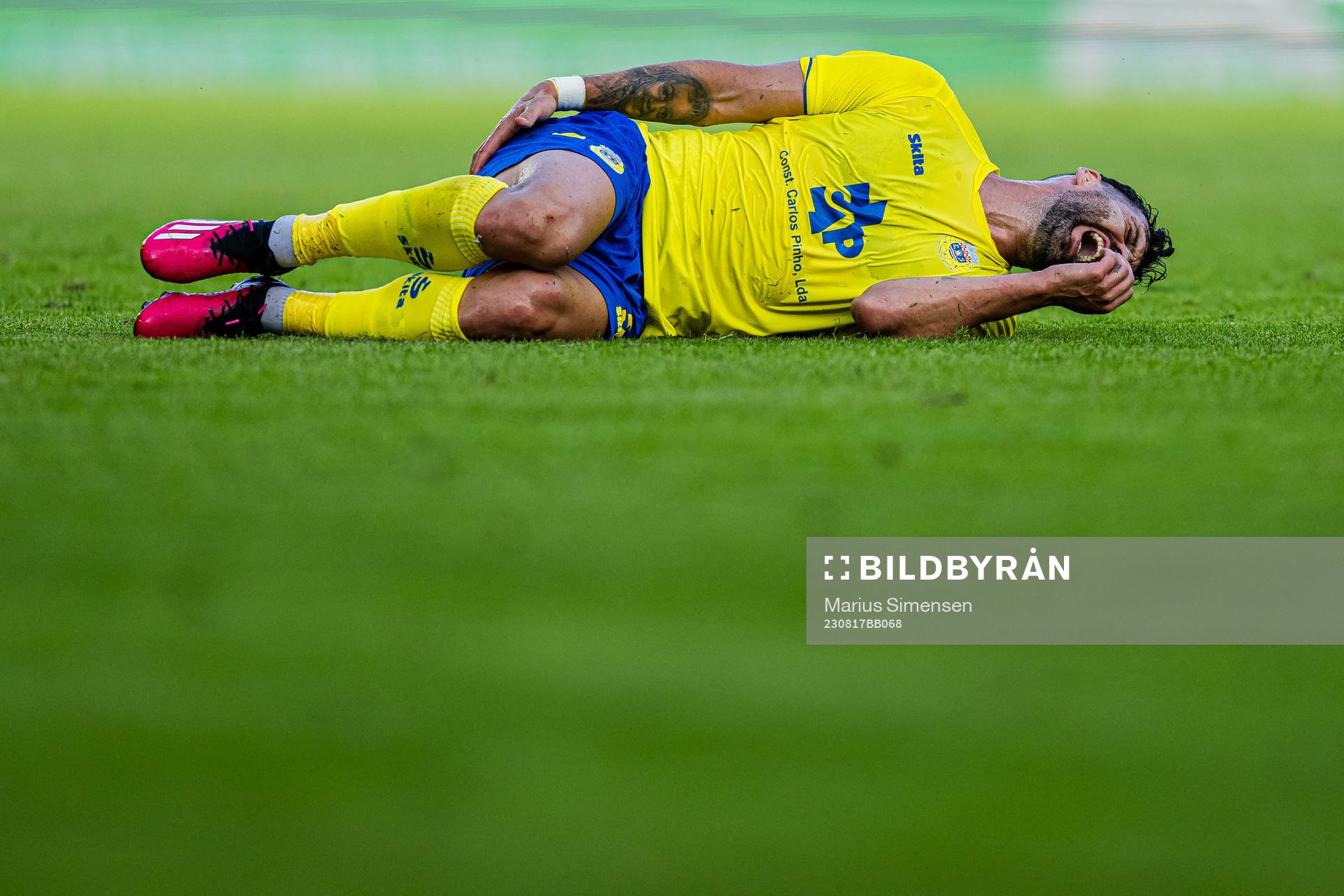 David Simão of Arouca in pain