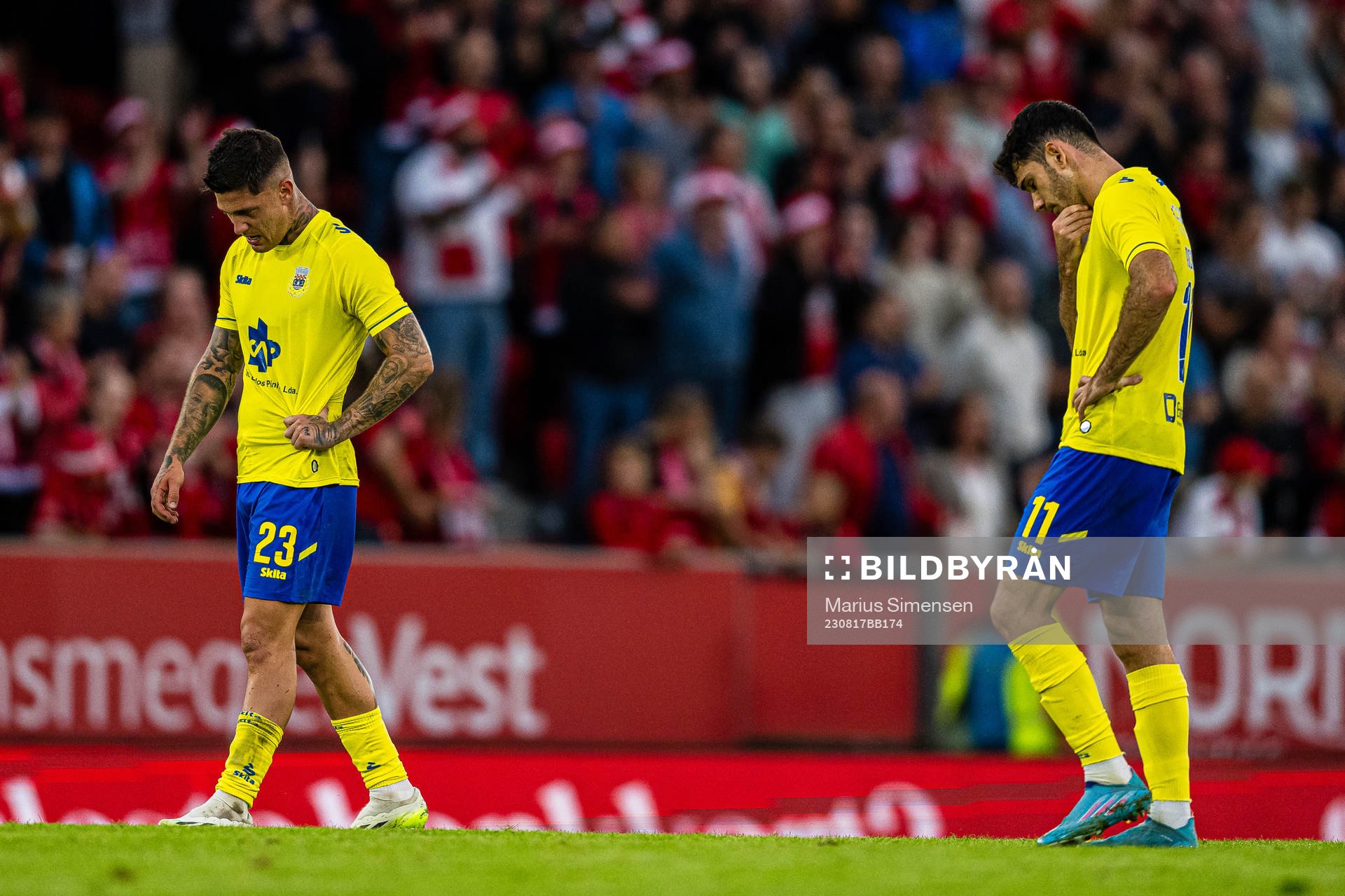 Cristo González and Miguel Puche of Arouca looks dejected