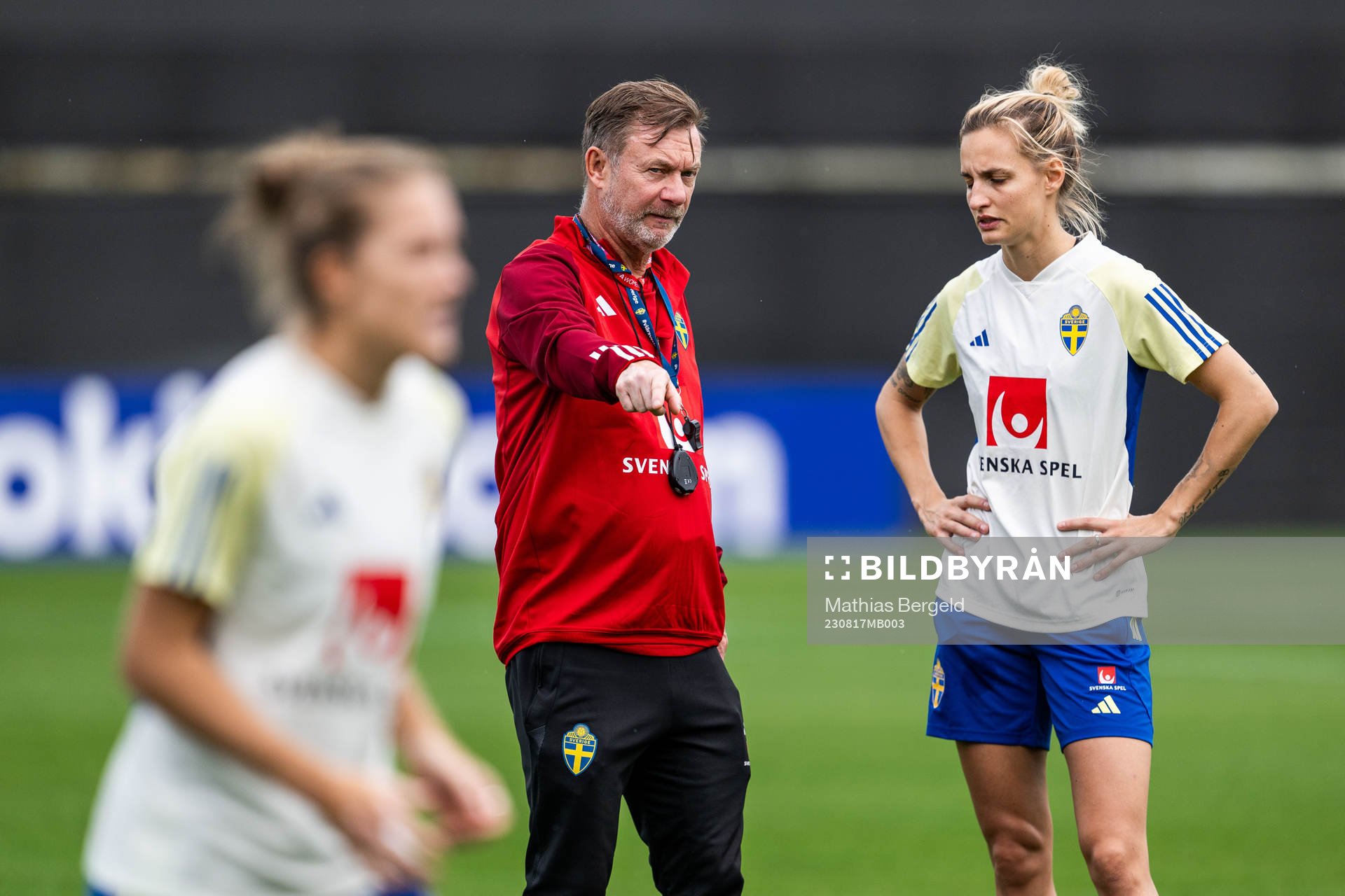 Head coach Peter Gerhardsson and Nathalie Björn of the