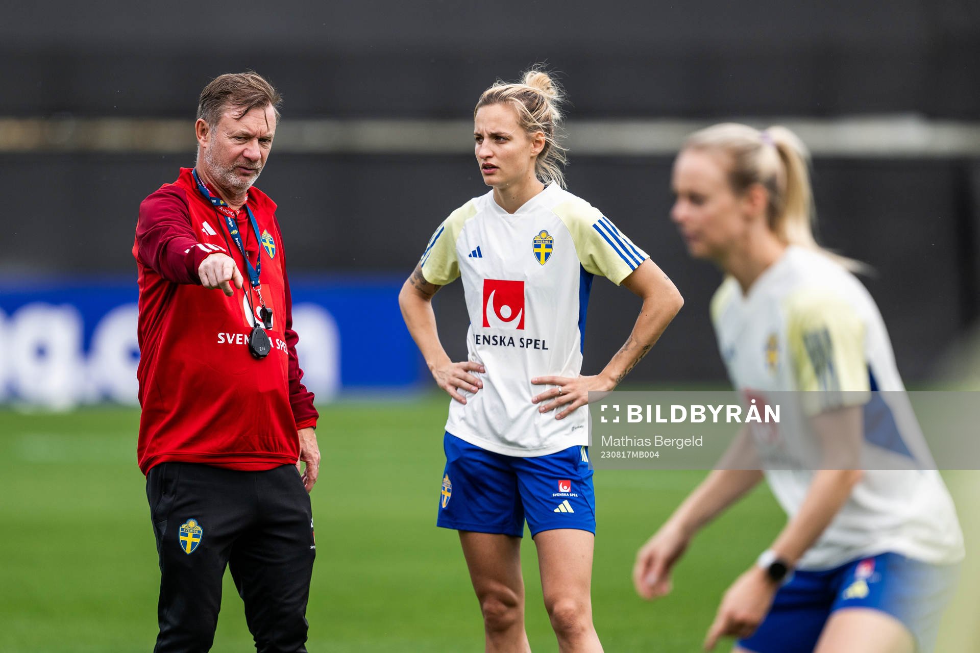 Head coach Peter Gerhardsson and Nathalie Björn of the