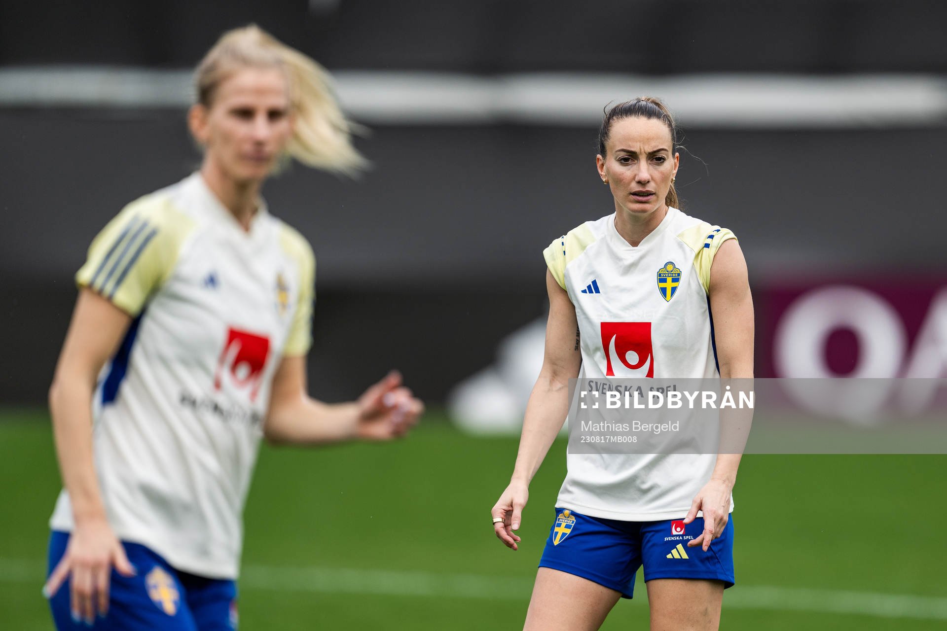 Sofia Jakobsson and Kosovare Asllani of the Swedish women's