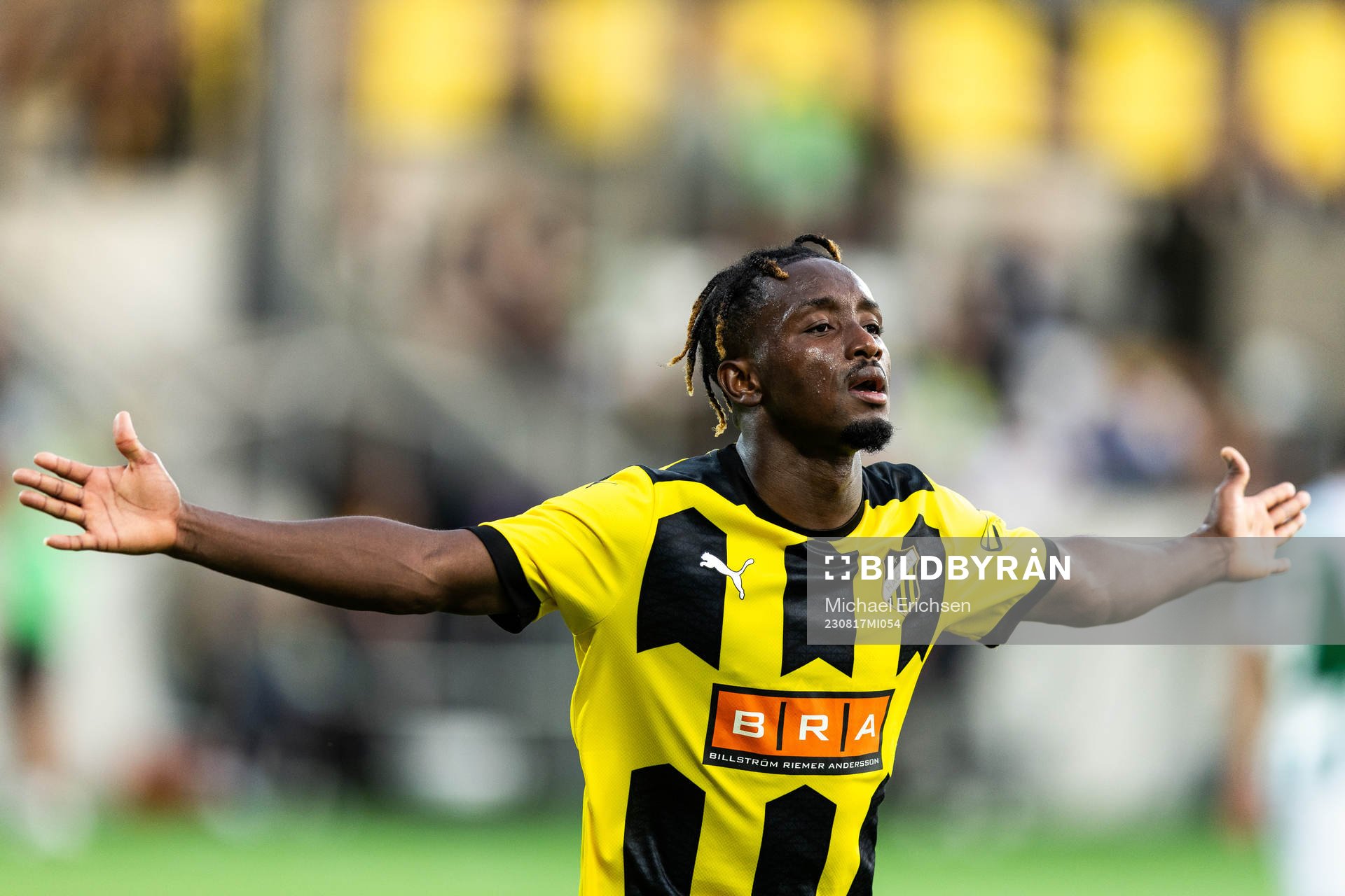 Ibrahim Sadiq of Häcken celebrates