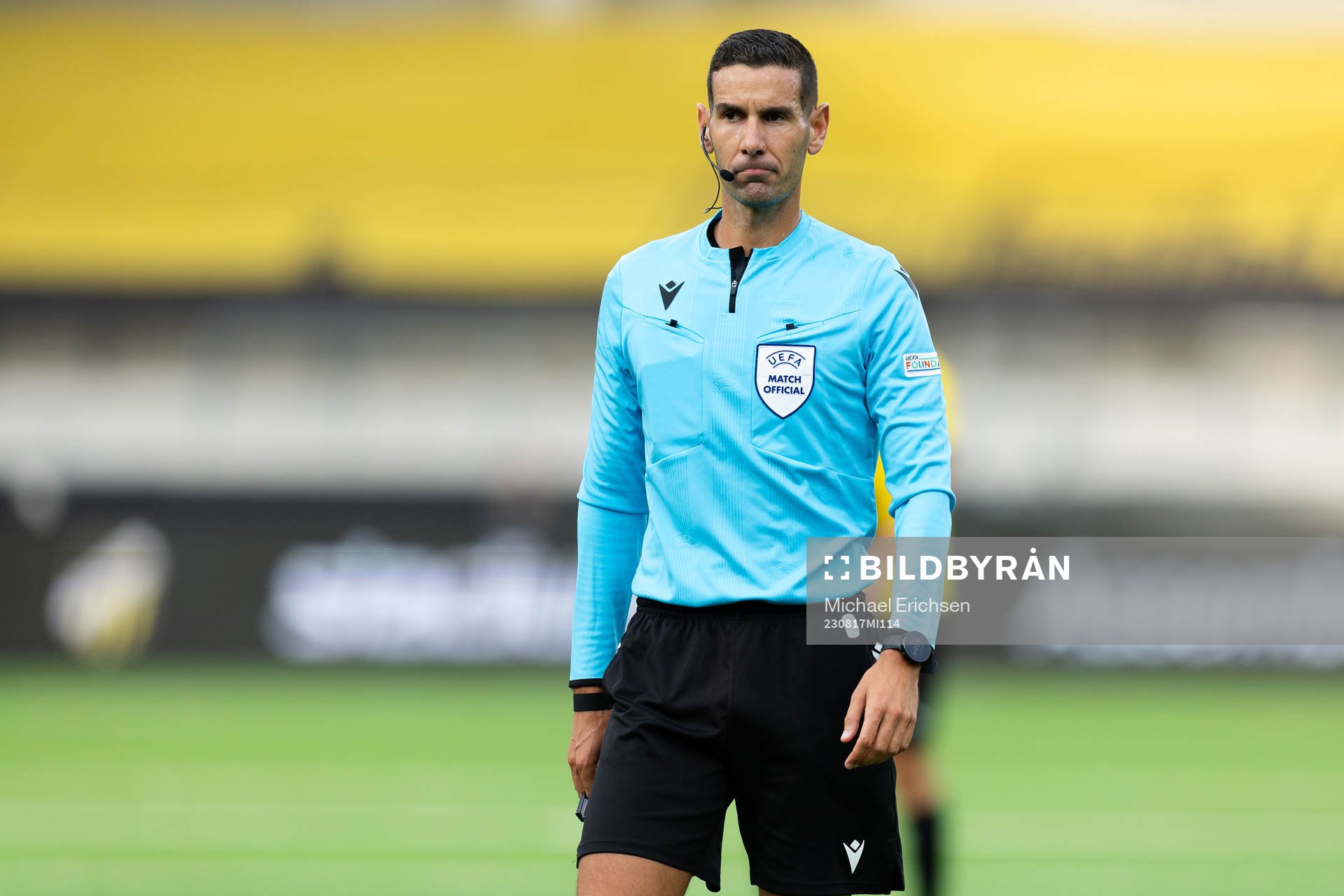 Referee Antonio Nobre