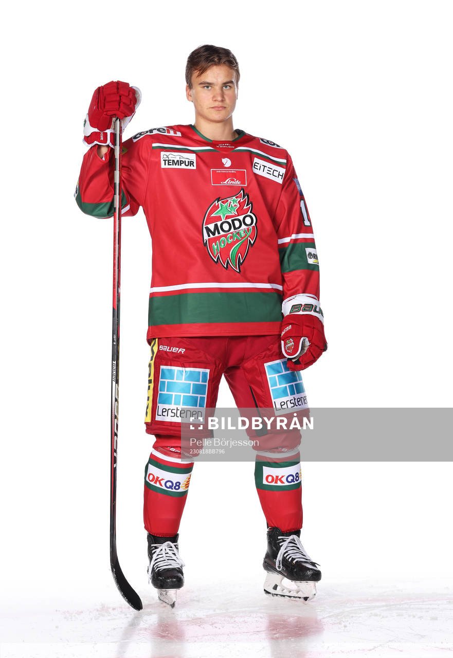 s Jakob Norénposerar för ett porträtt