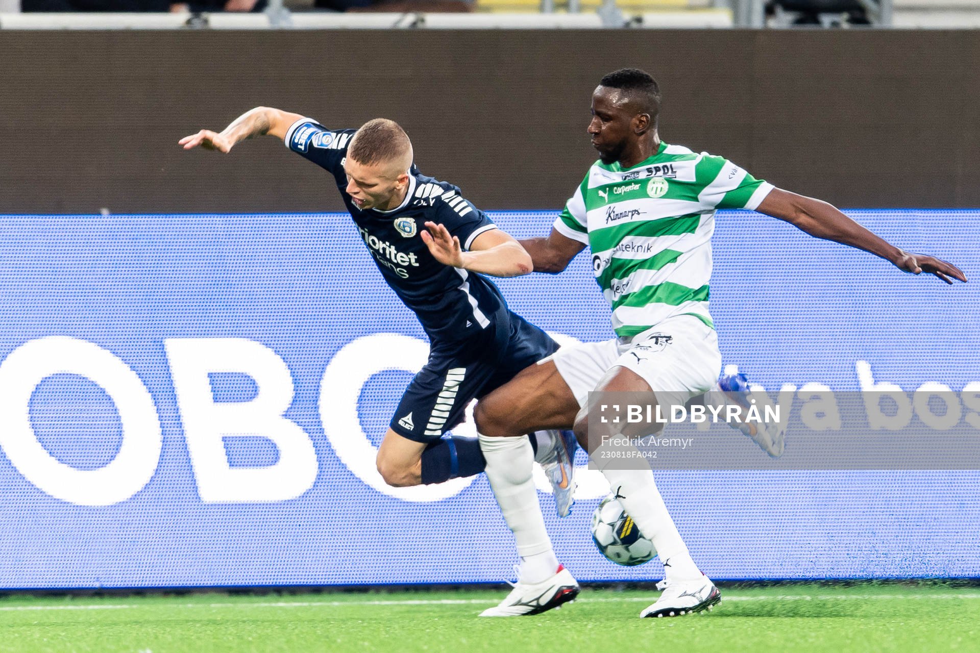 Utsiktens Lucas Hedlund och Västerås SKs Frederic