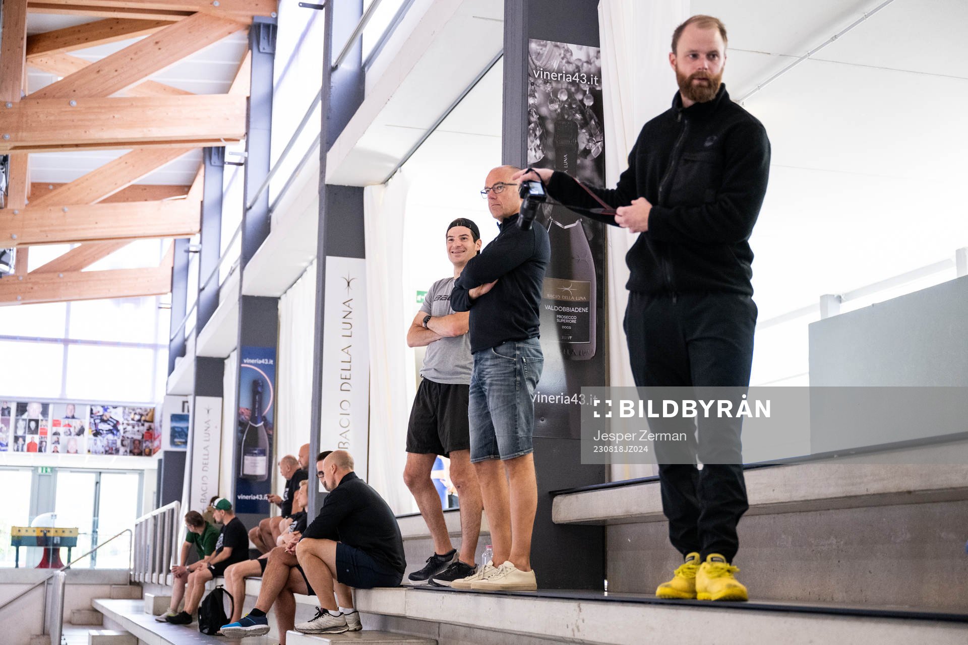 Rögles sportchef Chris Abbott, analytiker Zach Ellenthal,