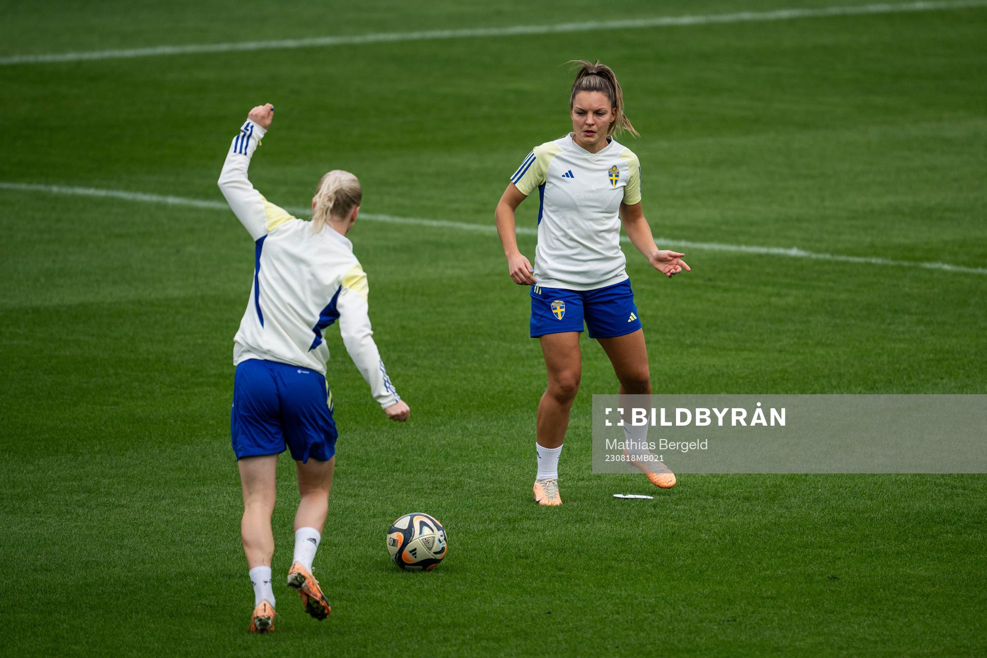 Anna Sandberg and Johanna Rytting Kaneryd of the Swedish