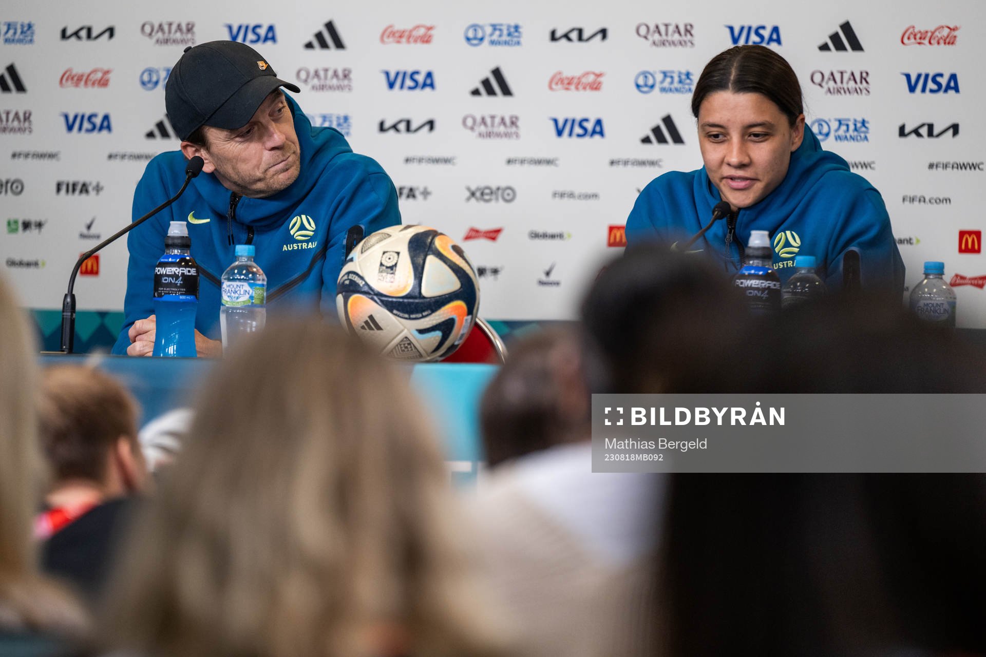 Head coach Tony Gustavsson and Sam Kerr of the Australian
