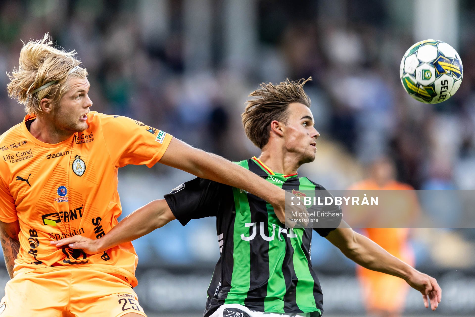 AFC Eskilstunas Mattis Adolfsson och GAIS Simon Sjöholm