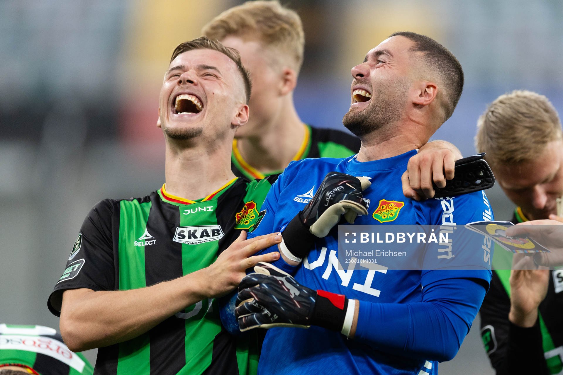 GAIS Alexander Ahl Holmström och målvakt Mergim Krasniqi
