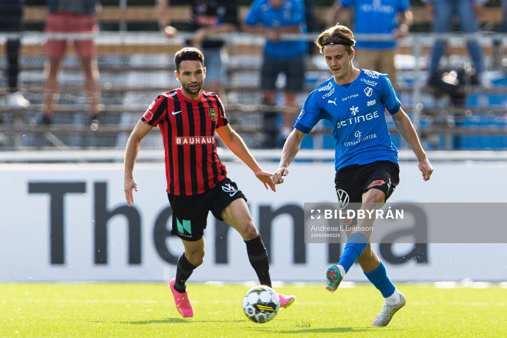 Brommapojkarnas Marijan Cosic och Halmstads Erik Ahlstrand