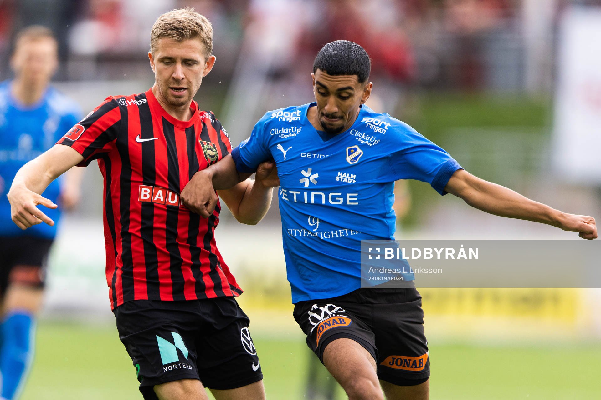 Brommapojkarnas Ludvig Fritzson och Halmstads Amir Al-Ammari