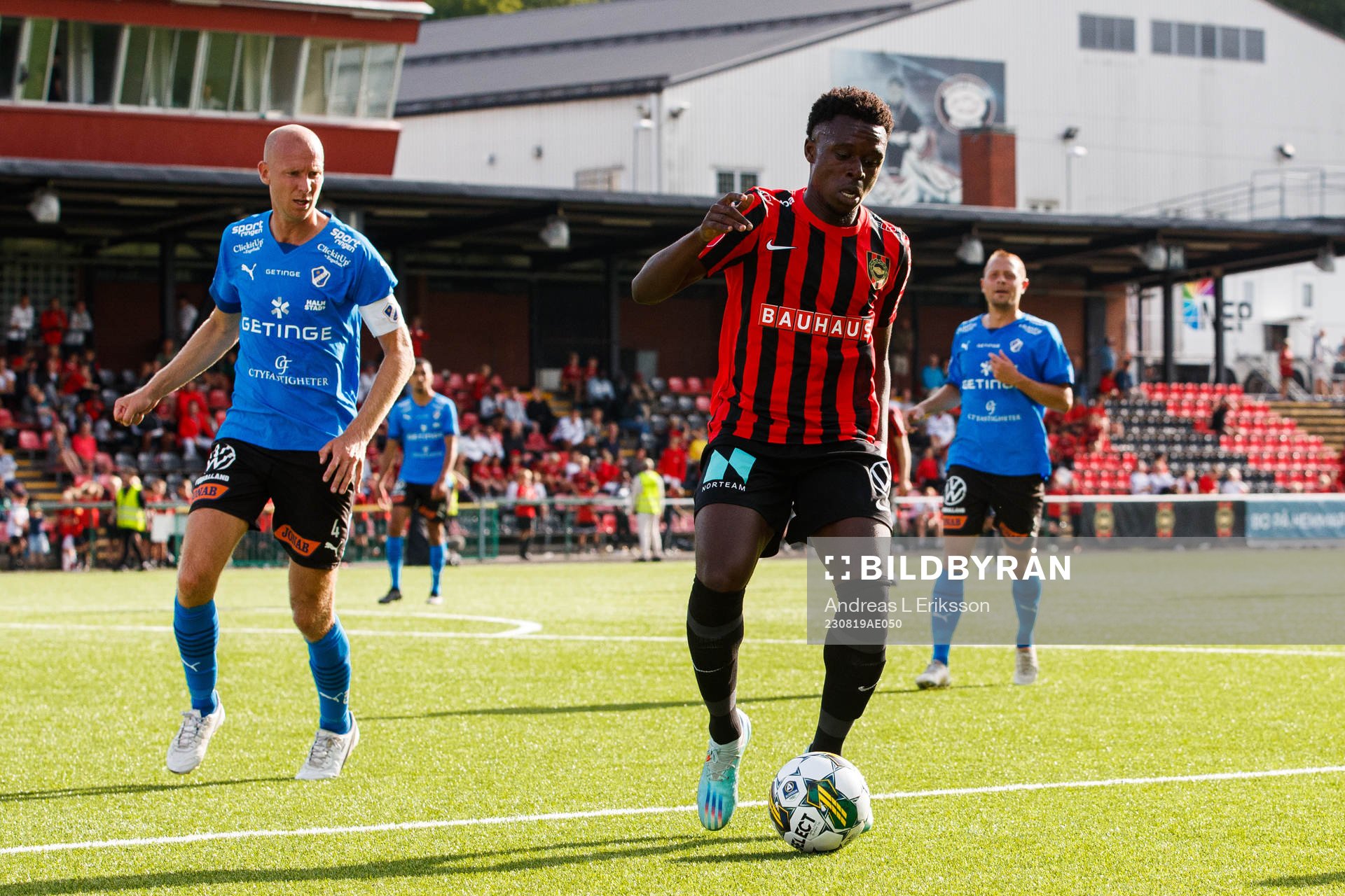 Halmstads Andreas Johansson och Brommapojkarnas Zeidane