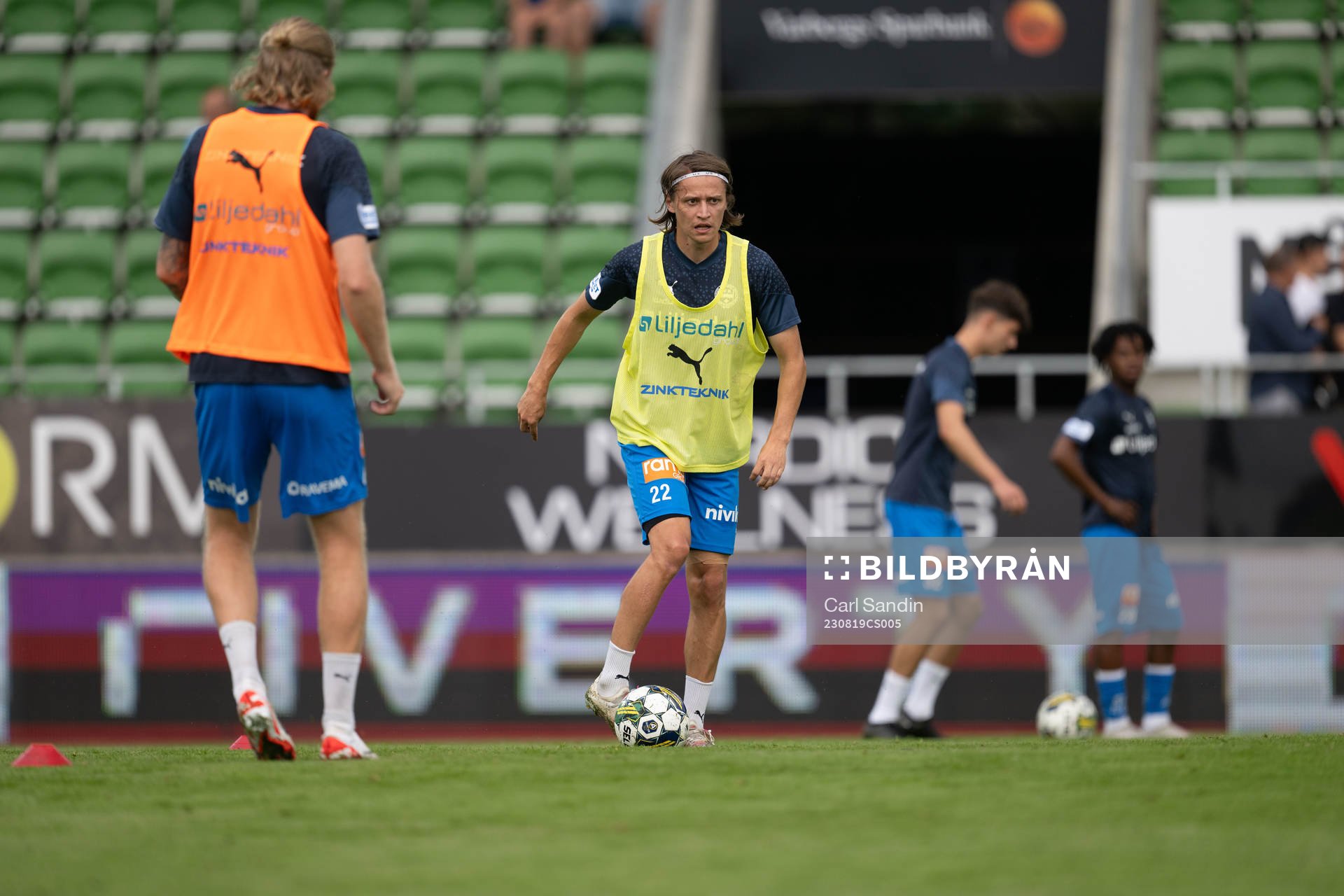 Värnamos Simon Thern innan fotbollsmatchen i Allsvenskan