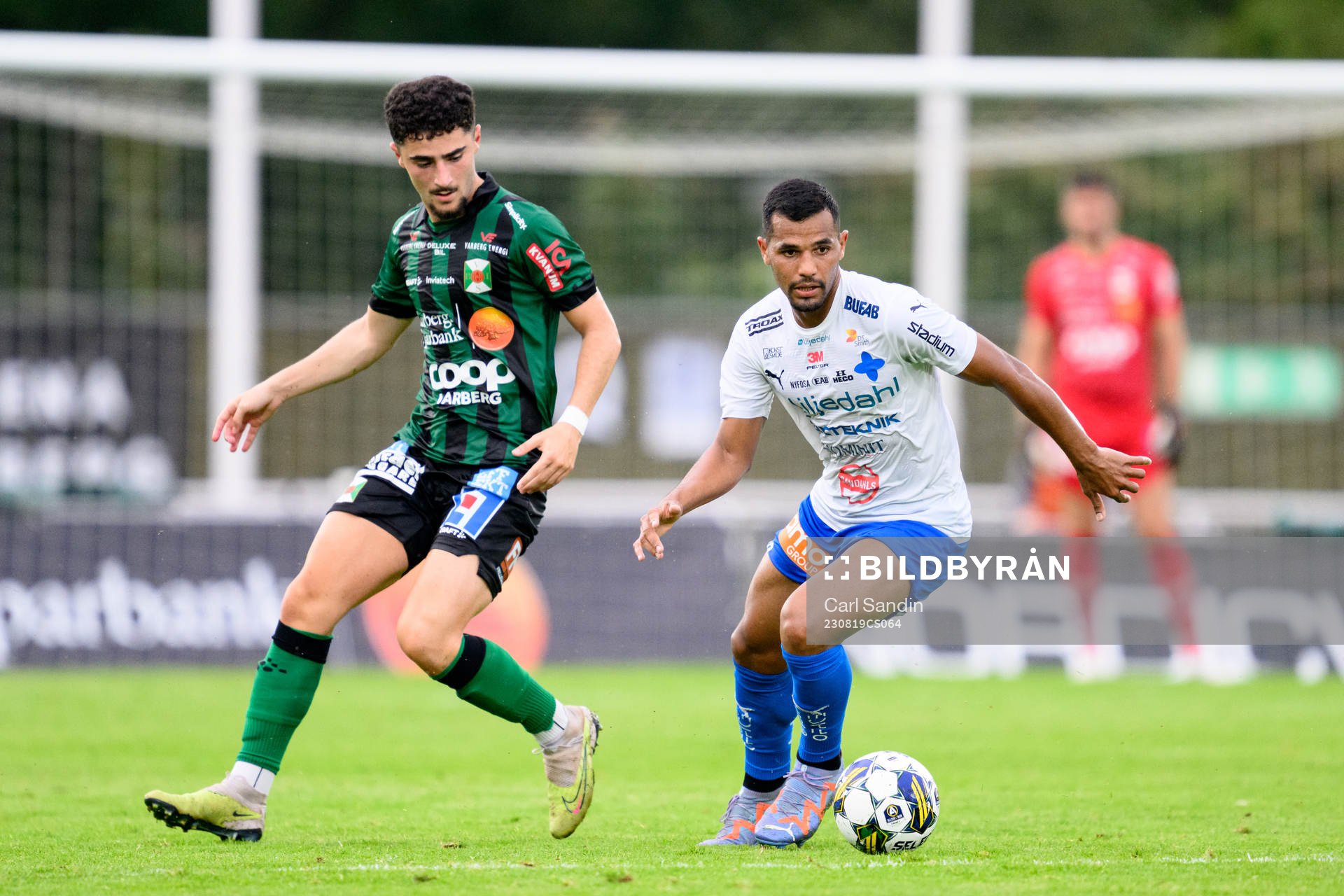 Varbergs Ismet Lushaku och Värnamos Wenderson Oliveira do