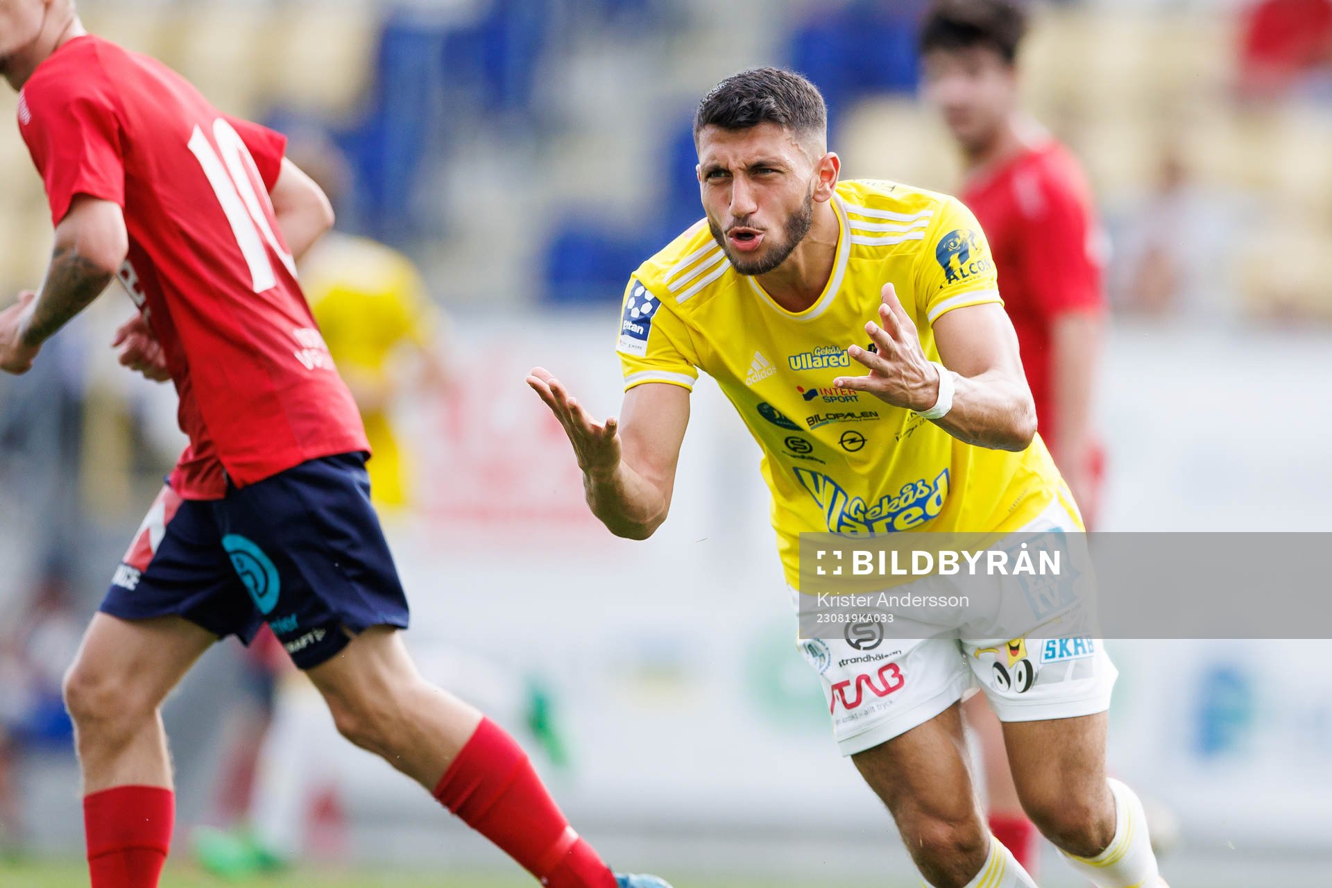 Falkenbergs Leonardo Farah Shahin reagerar