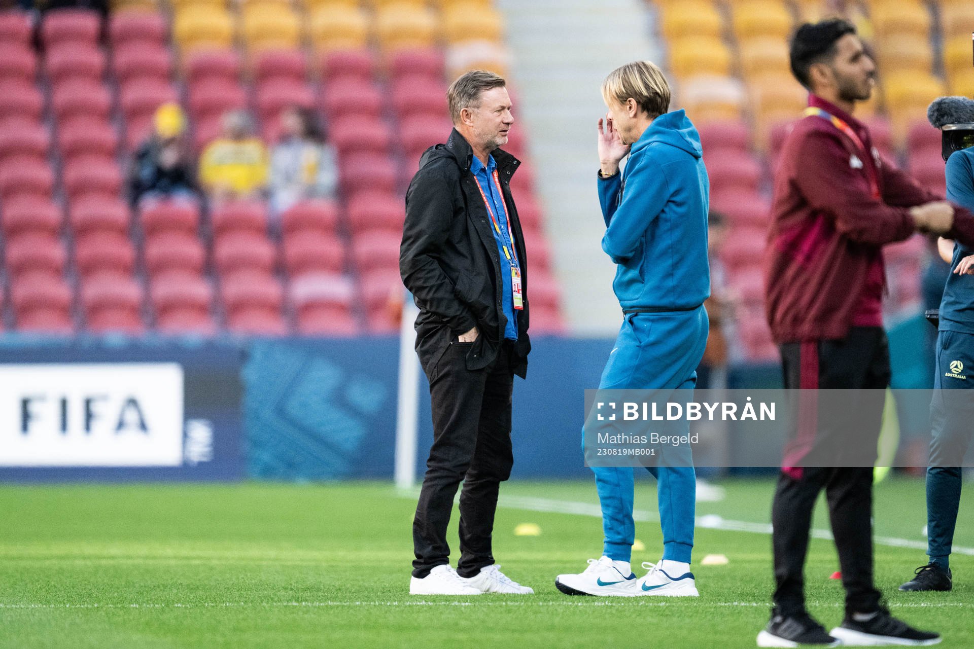 Head coach Peter Gerhardsson of Sweden and Head coach Tony