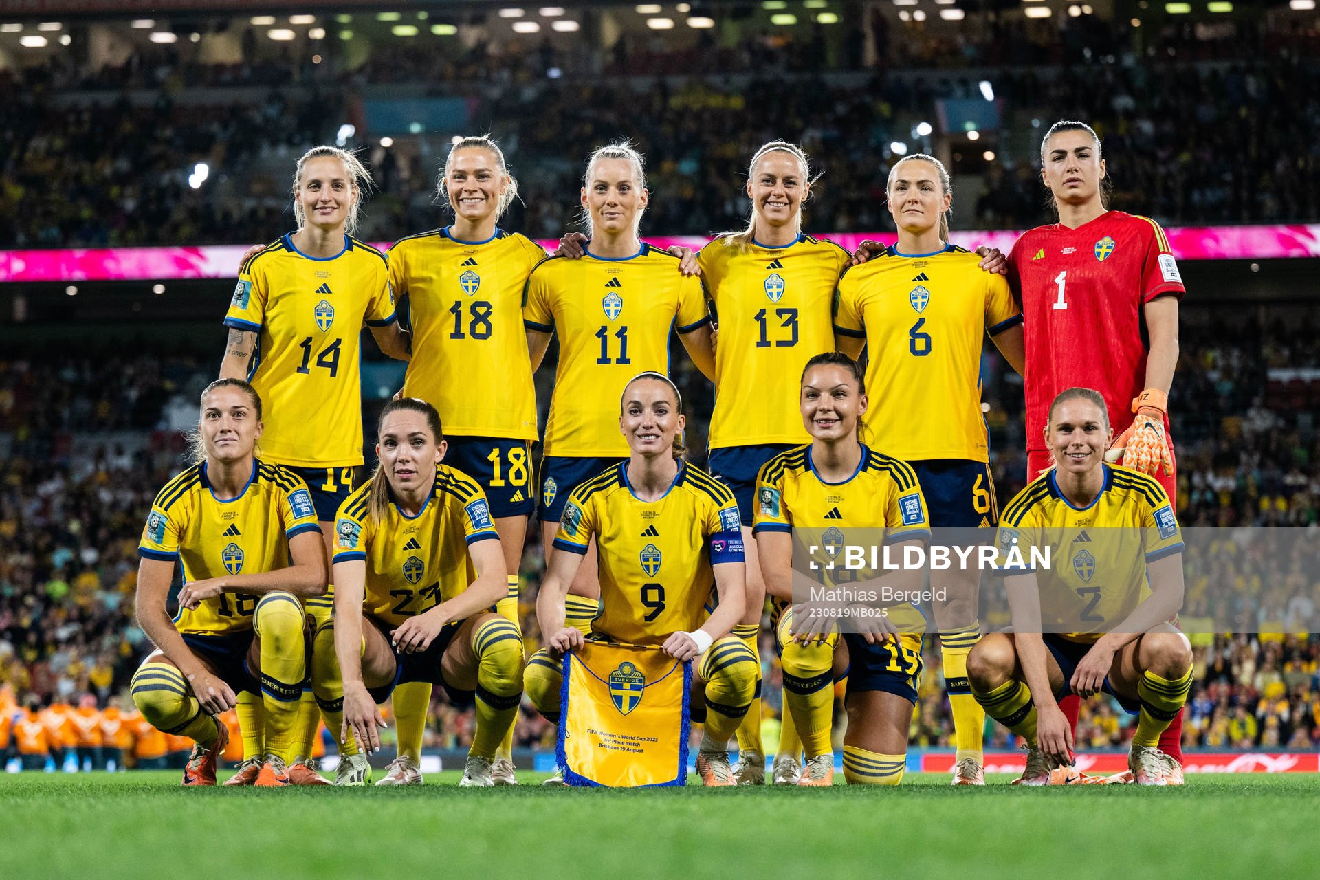The starting eleven of Sweden. From left: Nathalie Björn, Fridolina Rolfö, Stina Blackstenius, Amanda Ilestedt, Magdalena Eriksson, goalkeeper Zecira Musovic, Filippa Angeldahl, Elin Rubensson, Kosovare Asllani, Johanna Rytting Kaneryd and Jonna Andersson ahead of the FIFA Women's World Cup bronze medal match between Sweden and Australia on August 19, 2023 in Brisbane. 
