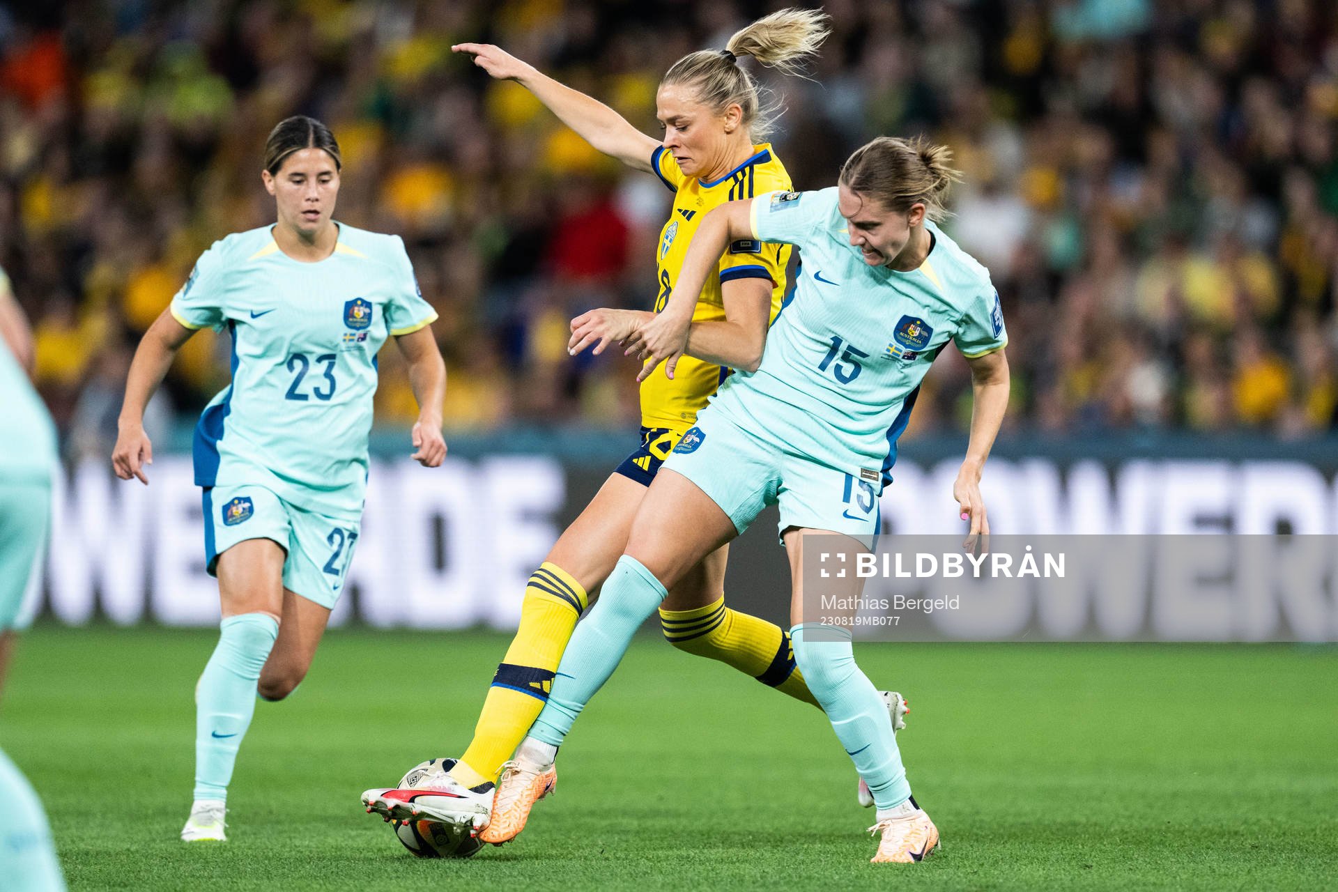 Fridolina Rolfö of Sweden and Clare Hunt of Australia