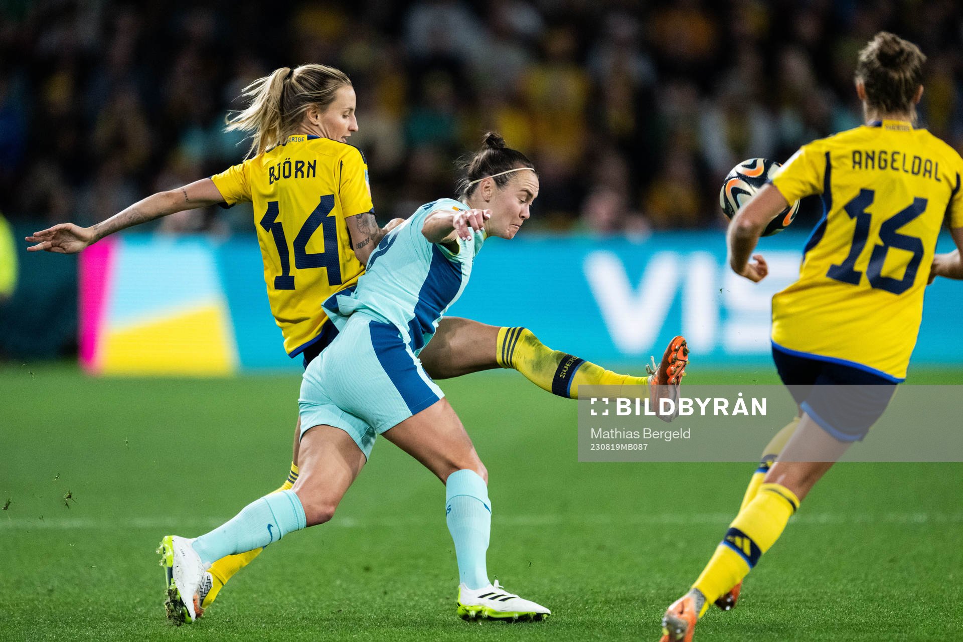 Nathalie Björn of Sweden and Katrina Gorry of Australia