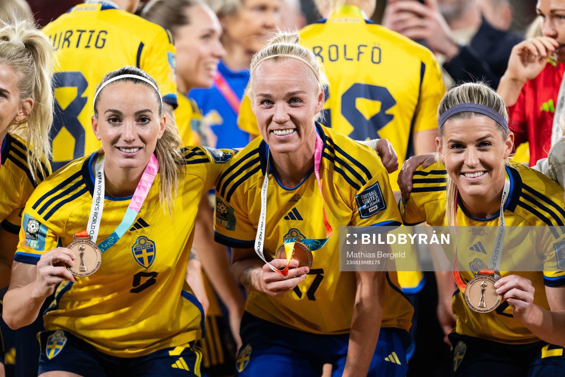 Kosovare Asllani, Caroline Seger and Olivia Schough of