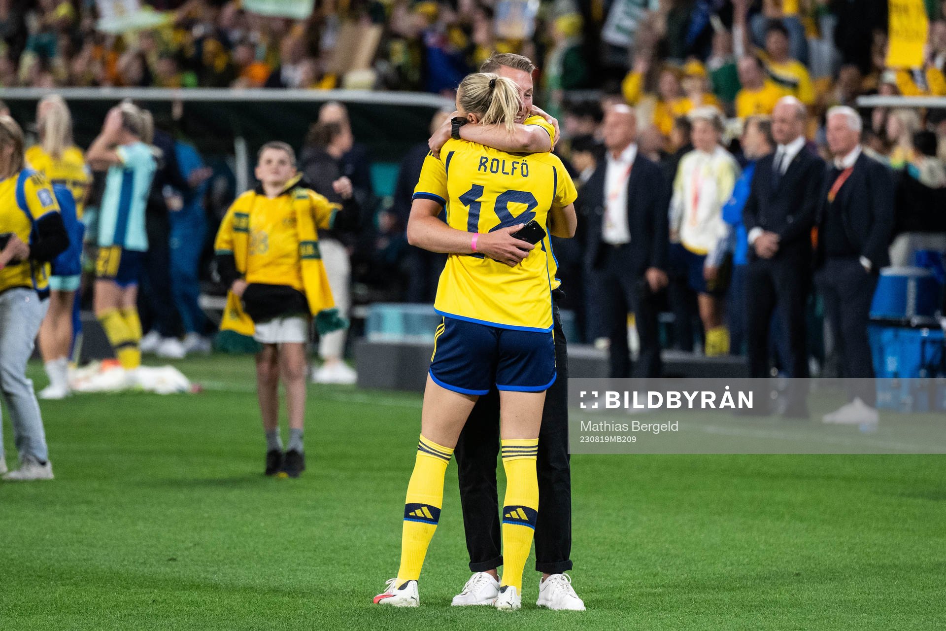 Fridolina Rolfö of Sweden celebrates with her boyfriend