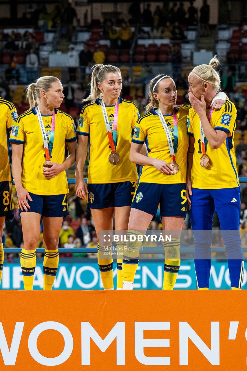 Jonna Andersson, Linda Sembrant, Kosovare Asllani and
