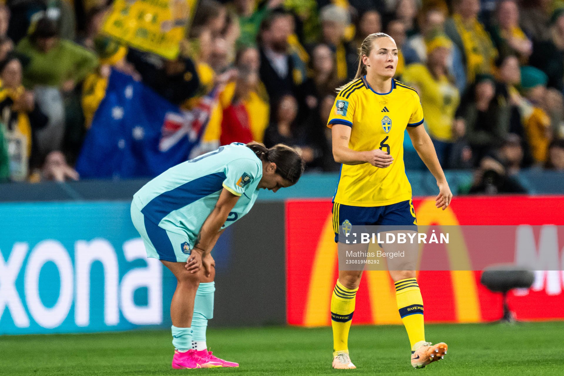 Sam Kerr of Australia and Magdalena Eriksson of Sweden