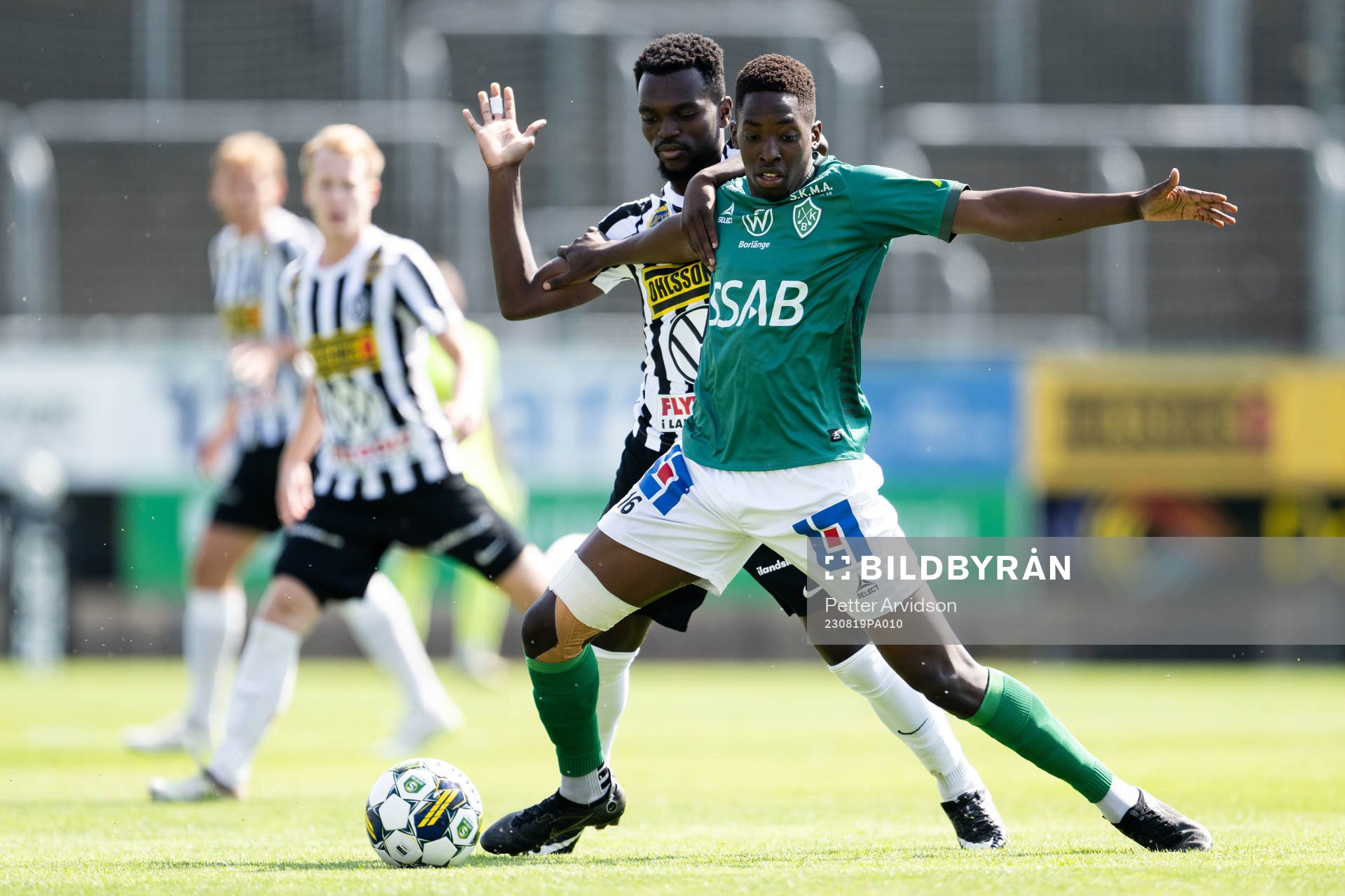 Landskronas Kofi Asare och Brages Samouil Izountouemoi